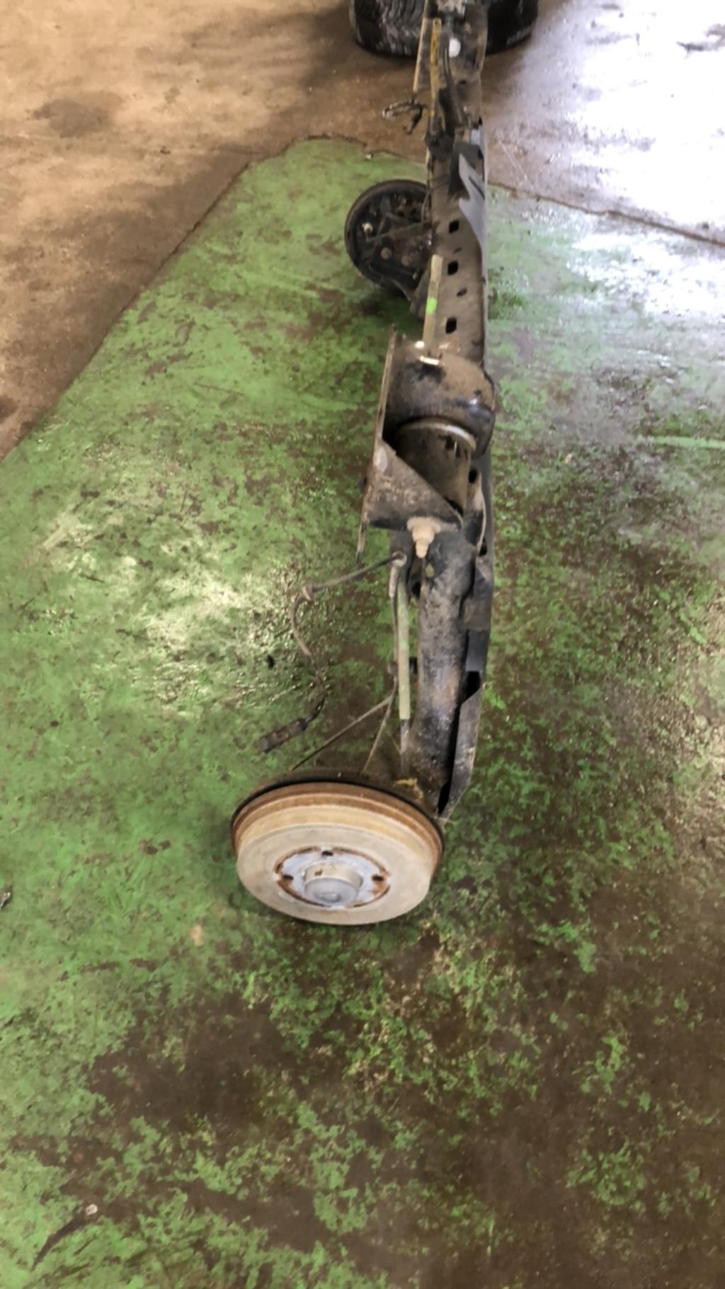 Train arriere complet RENAULT CLIO 4 PHASE 2 Diesel - 1