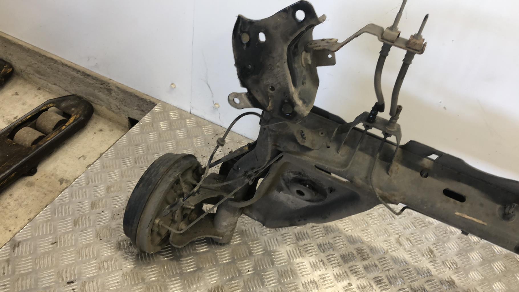 Train arriere complet RENAULT CLIO 4 PHASE 1 Diesel - 1