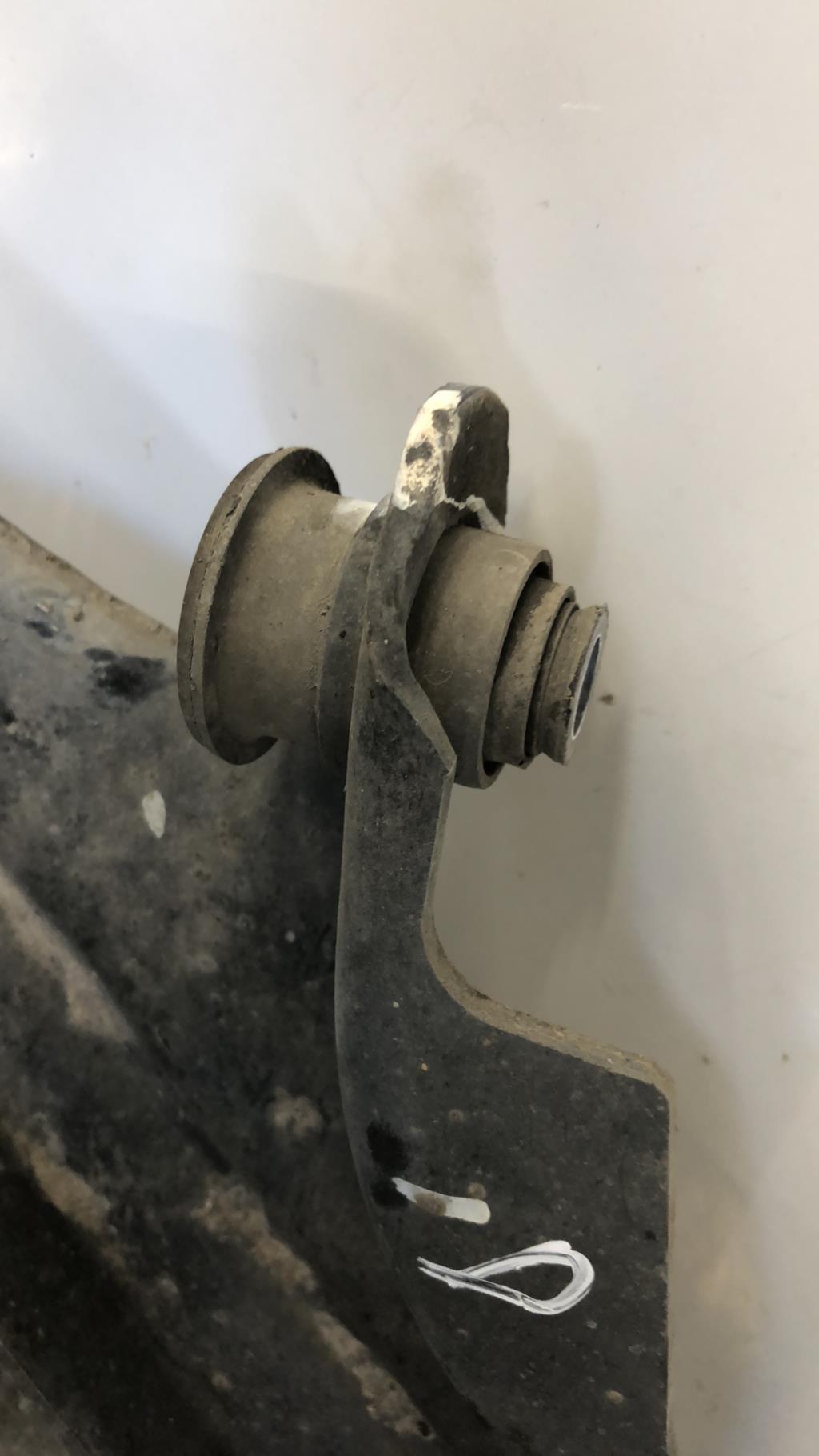 Triangle avant droit RENAULT CLIO 4 PHASE 1 Diesel - 1