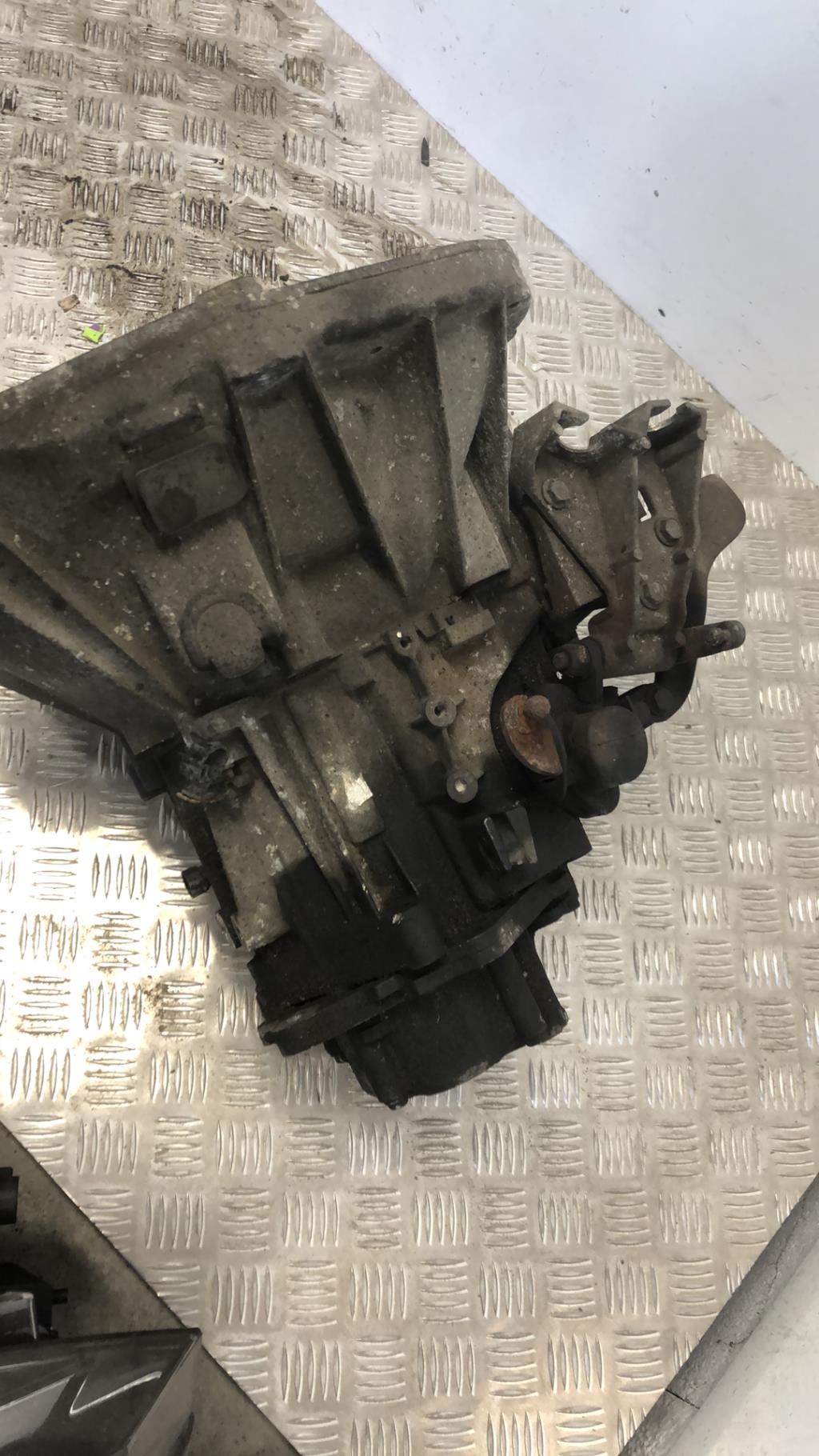 Boite de vitesses ALFA ROMEO 147 PHASE 1 Essence - 1