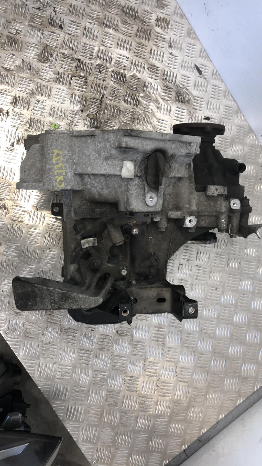Boite de vitesses VOLKSWAGEN POLO 4 PHASE 1 Diesel - 1