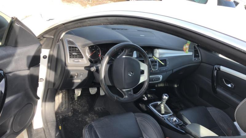Ecran GPS RENAULT LAGUNA 3 PHASE 2 COUPE Diesel - 1