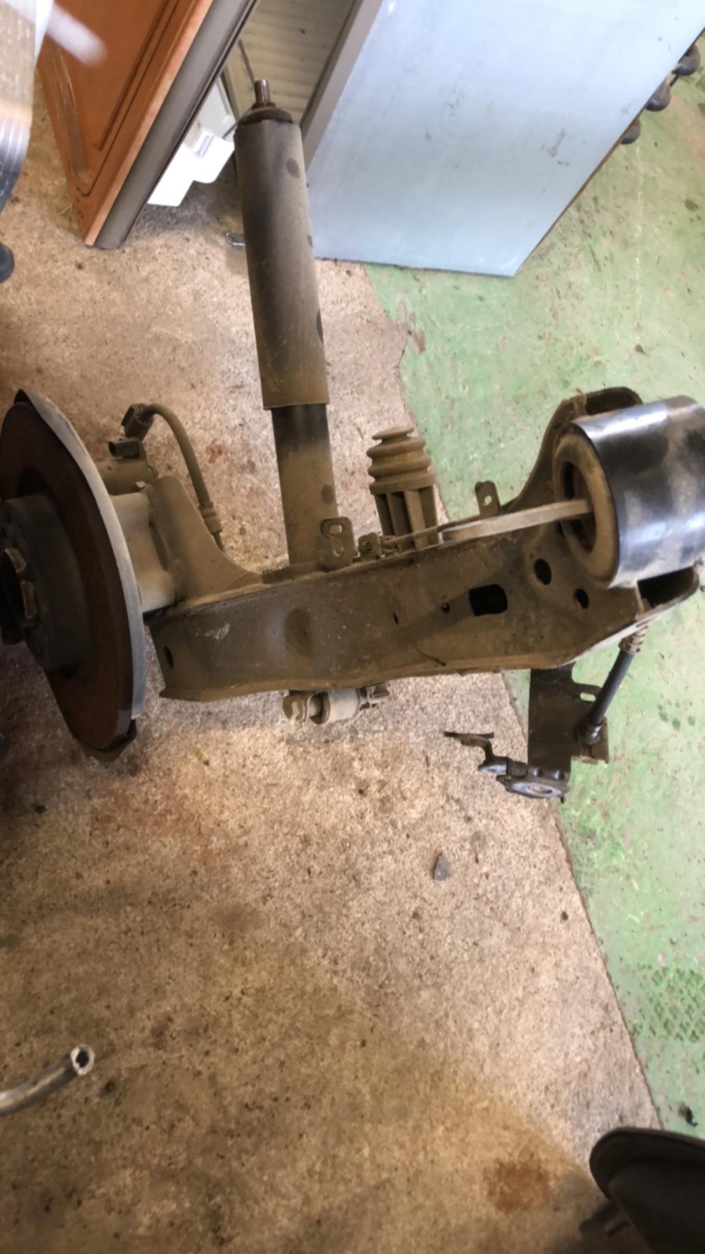 Train arriere complet PEUGEOT 5008 2 PHASE 1 Diesel - 1