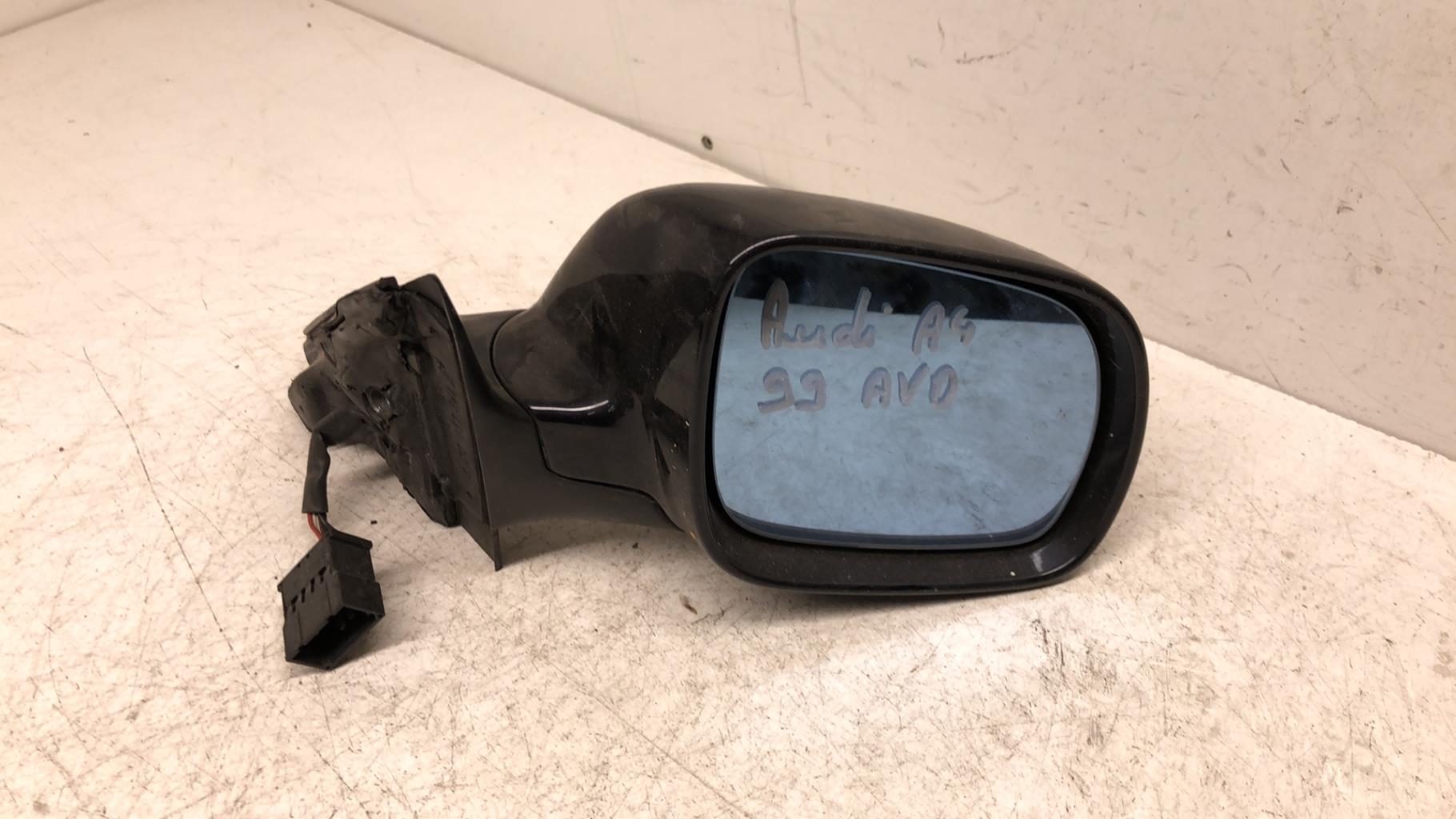 Retroviseur droit AUDI A4 1 AVANT PHASE 2 BREAK Diesel - 1