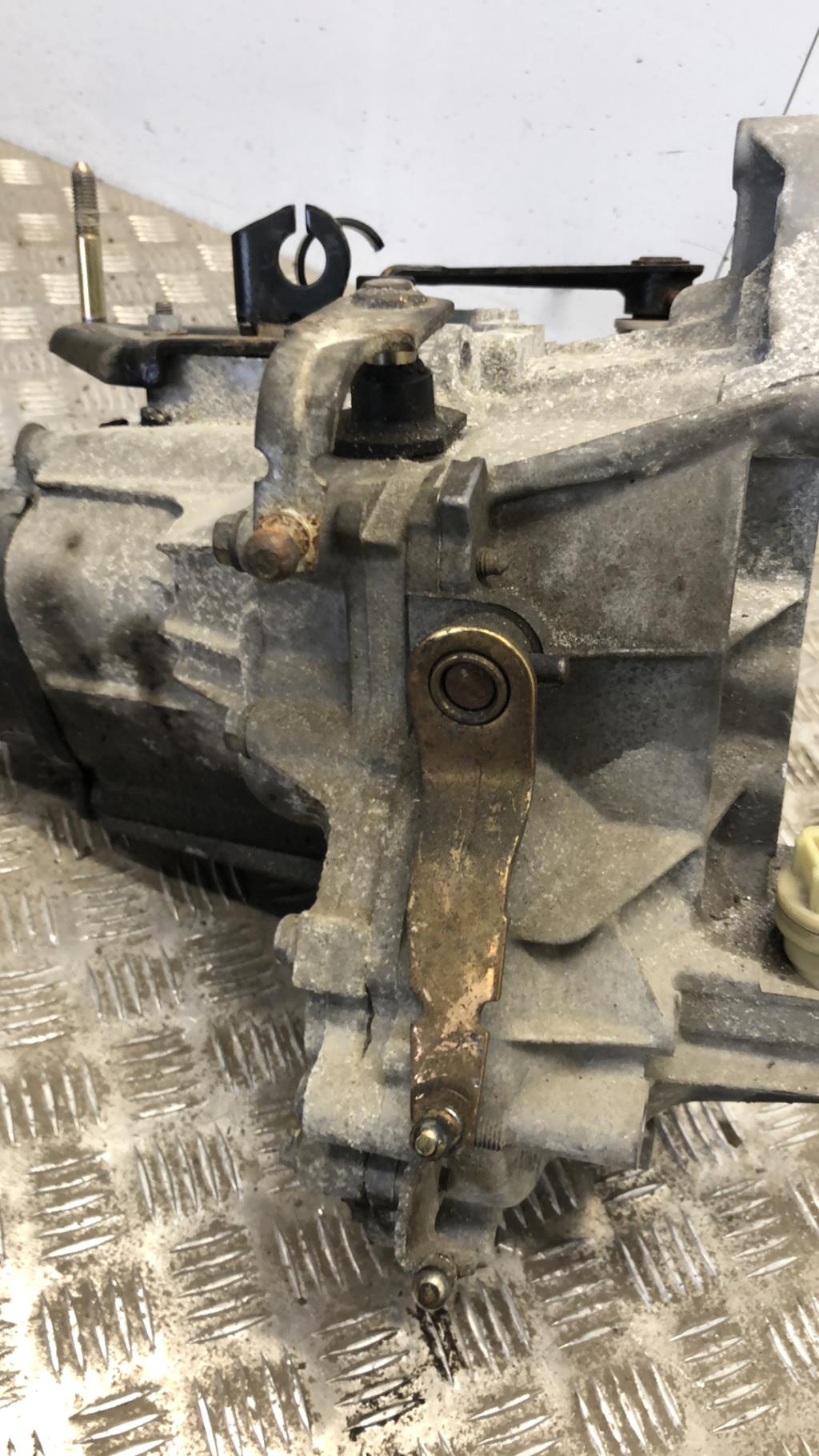 Boite de vitesses PEUGEOT 106 PHASE 2  - 1