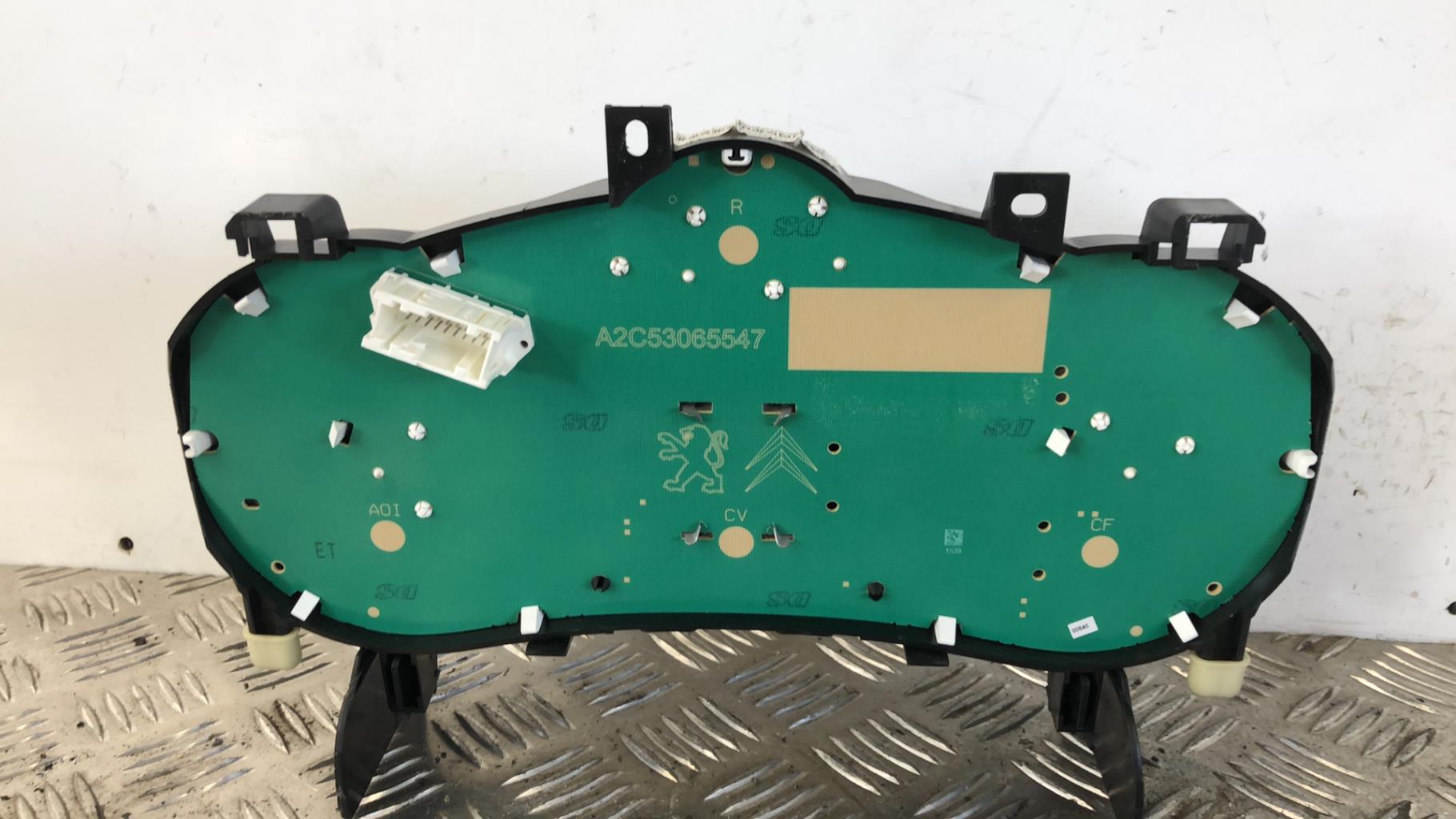 Compteur PEUGEOT 207 PHASE 1  - 1