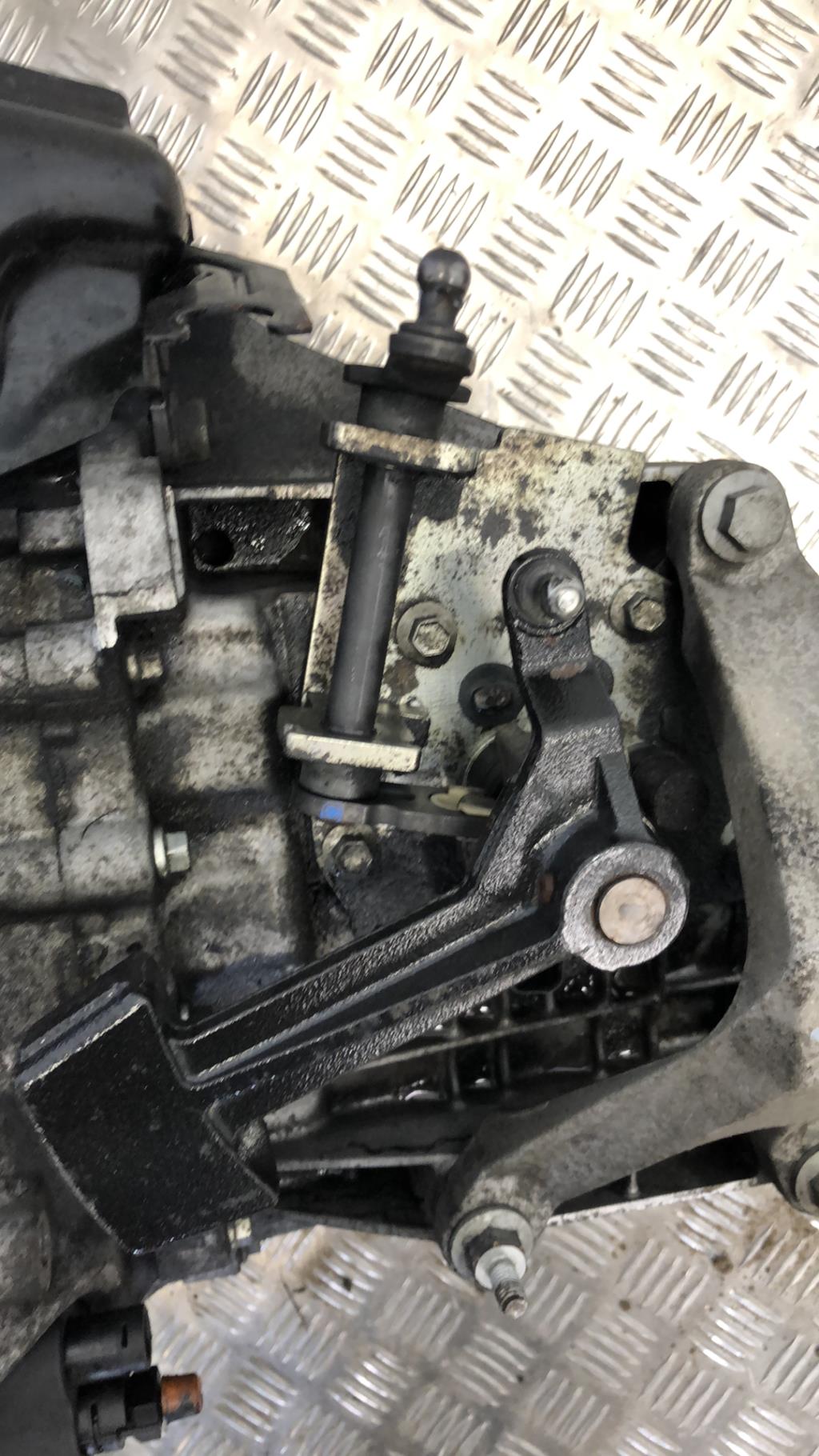 Boite de vitesses FORD FOCUS 2 PHASE 1 Diesel - 1