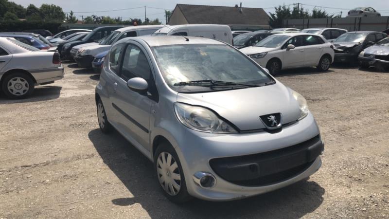 Capot PEUGEOT 107 PHASE 1 Diesel - 1