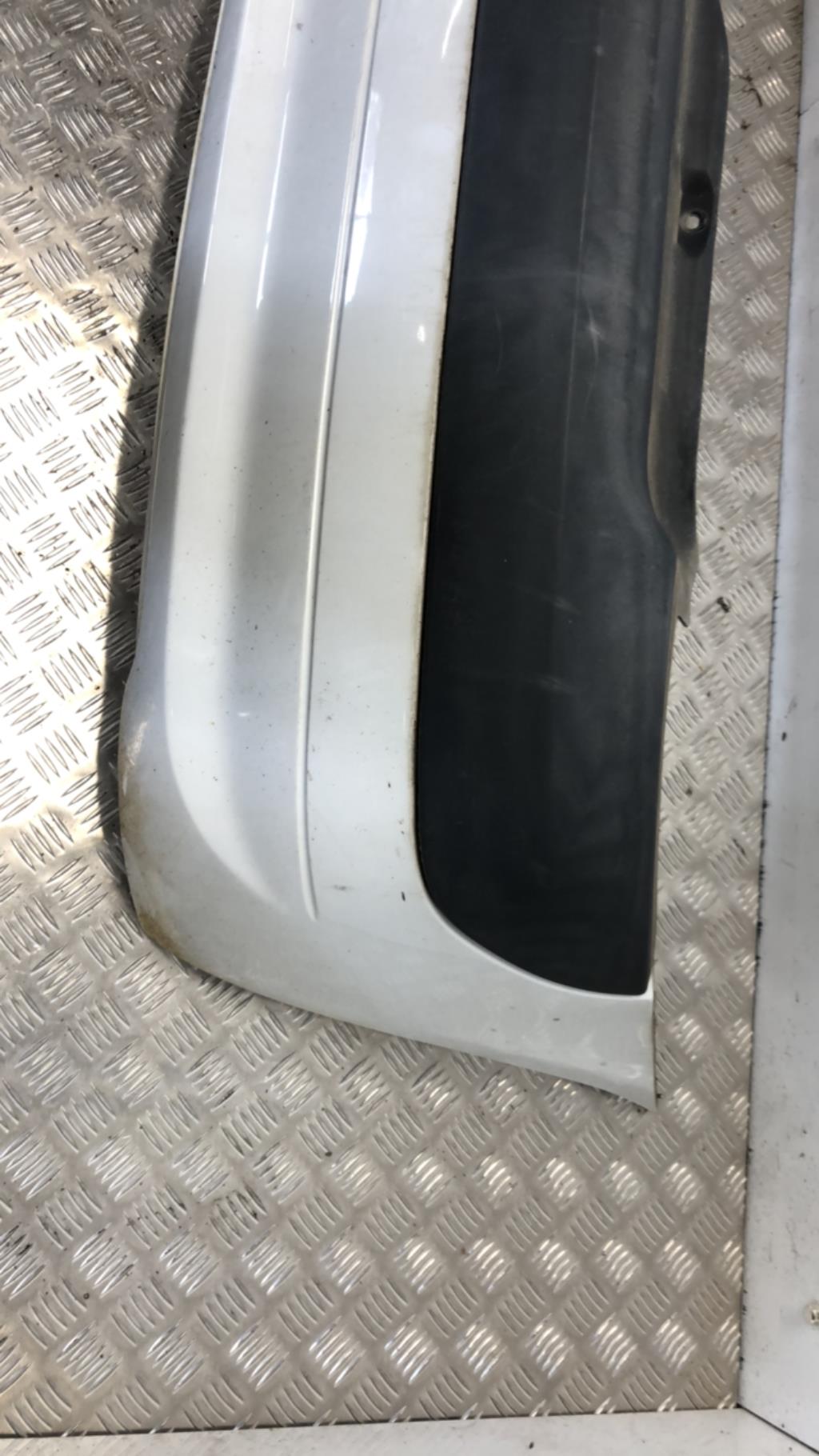 Pare choc arriere RENAULT CLIO 2 CAMPUS PHASE 1  - 1