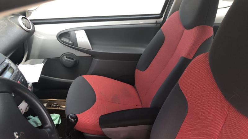 Siege avant droit PEUGEOT 107 PHASE 1 Diesel - 1