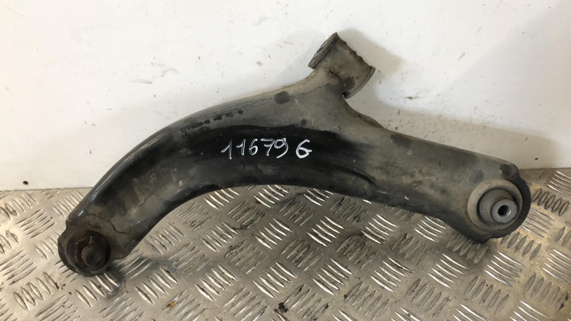 Triangle avant gauche RENAULT CLIO 3 PHASE 2 Essence - 1