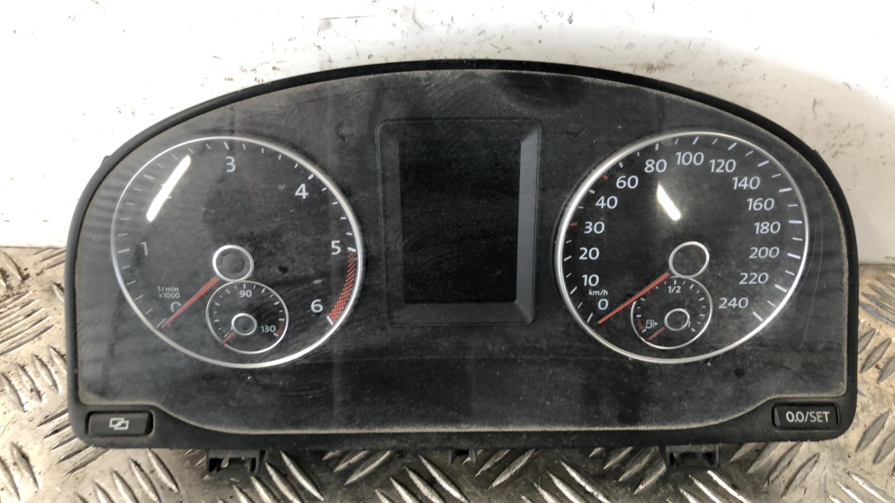 Compteur VOLKSWAGEN TOURAN 2  - 1