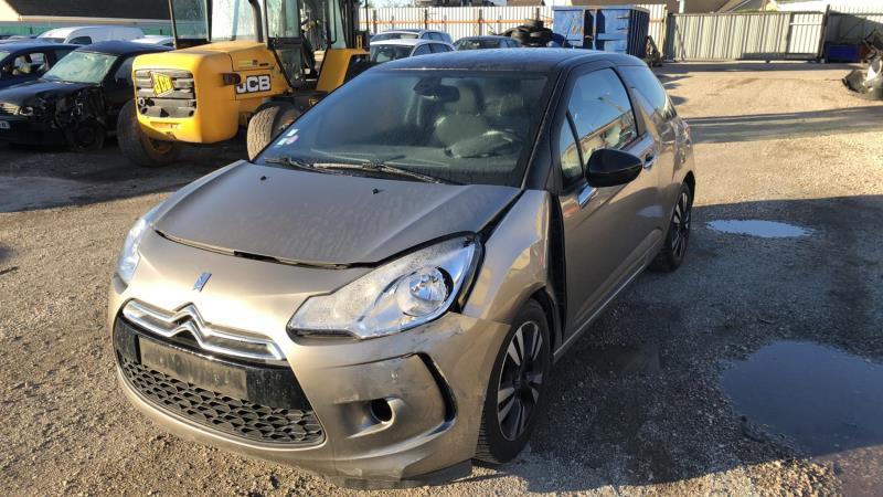 Eclairage de plafonnier CITROEN DS3 PHASE 1  - 1