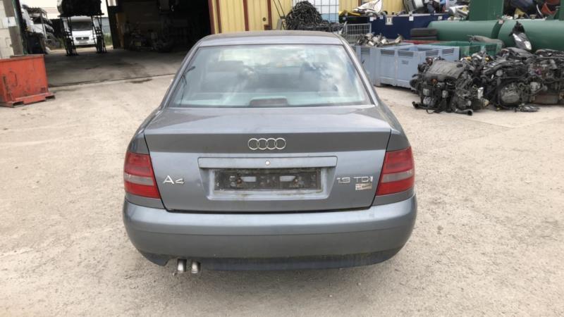 Malle/Hayon arriere AUDI A4 1 PHASE 2 Diesel - 1