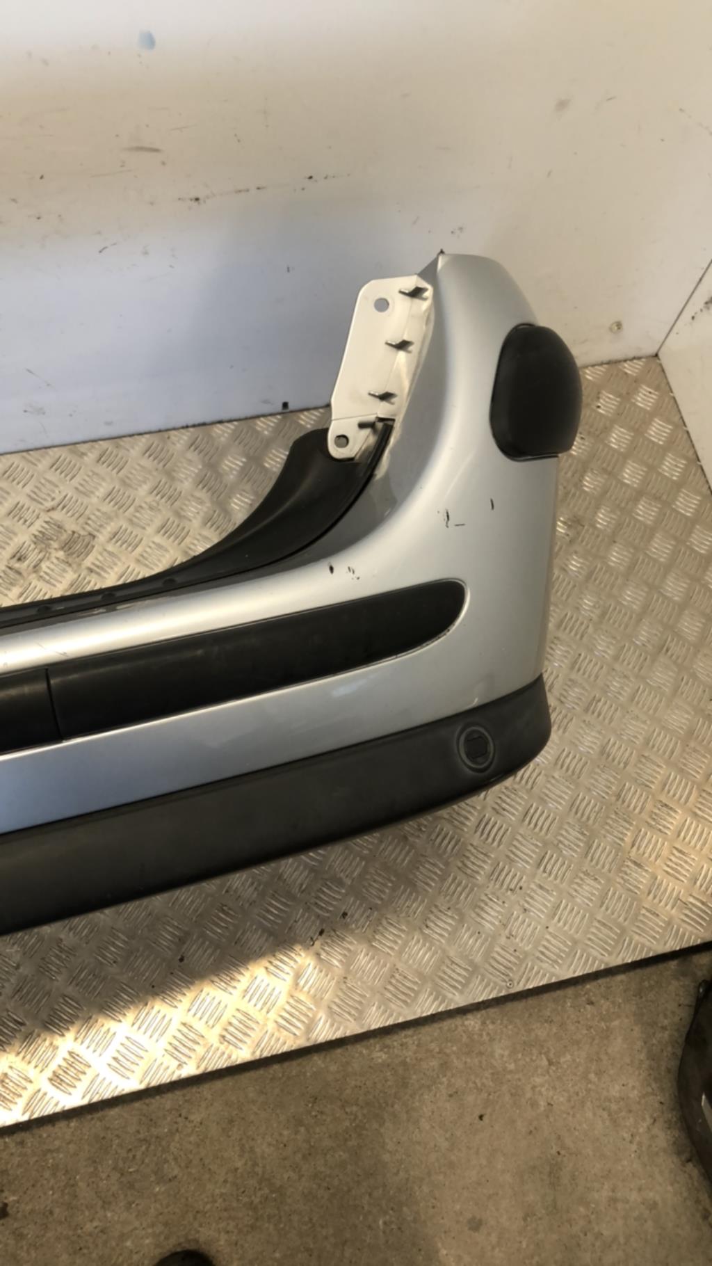 Pare choc arriere CITROEN C5 1 PHASE 1 BREAK Diesel - 1