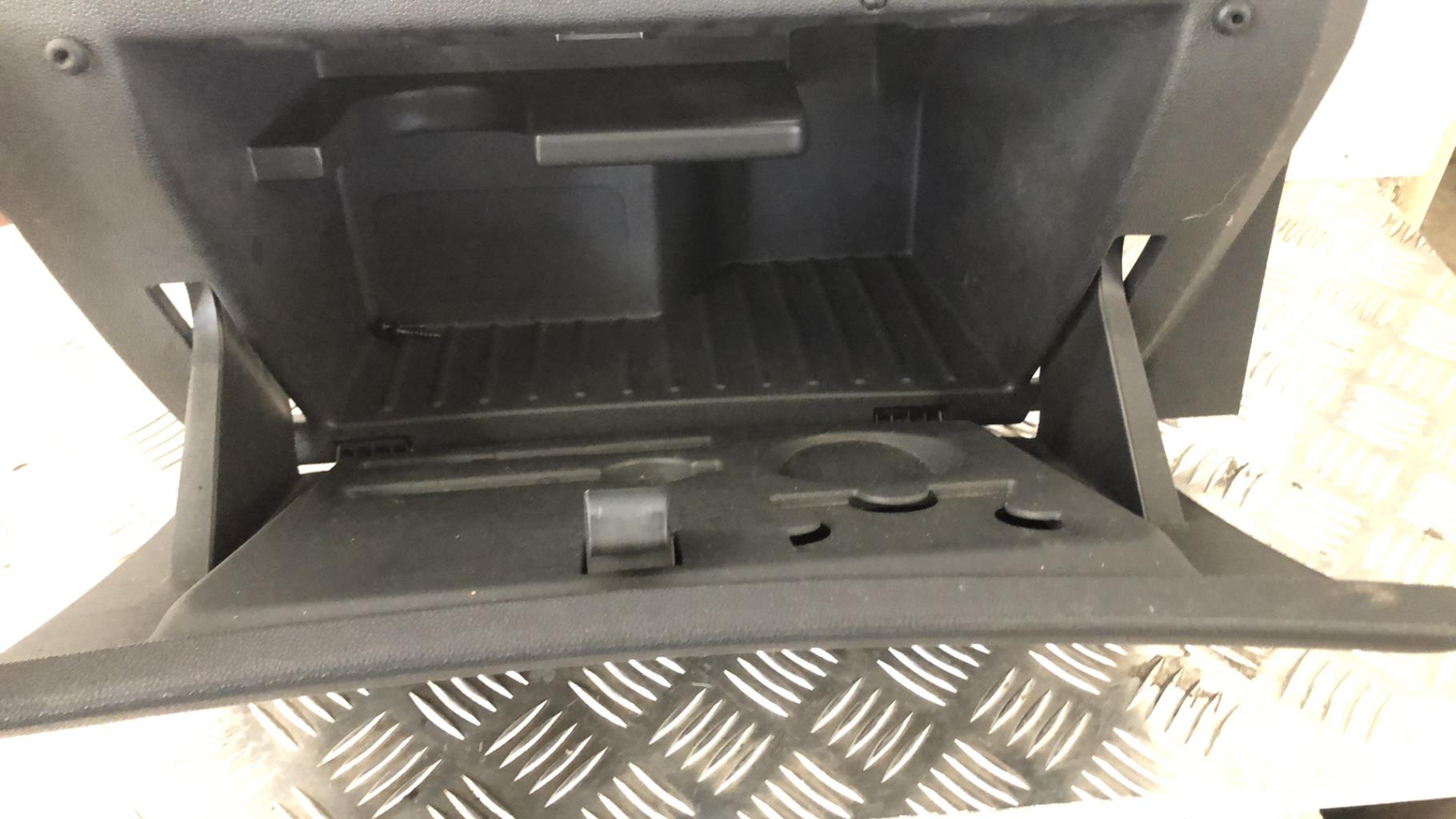 Boite a gants OPEL CORSA D PHASE 1  - 1