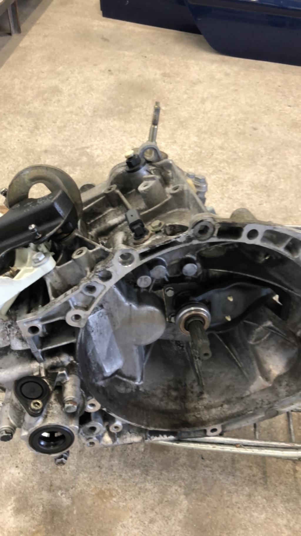 Boite de vitesses PEUGEOT 406 PHASE 1 Diesel - 1