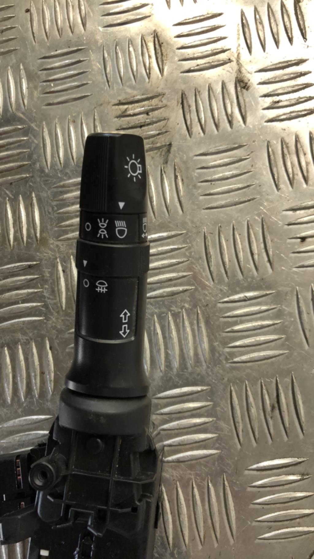 Commodo phare KIA PICANTO 2 PHASE 1 Essence - 1