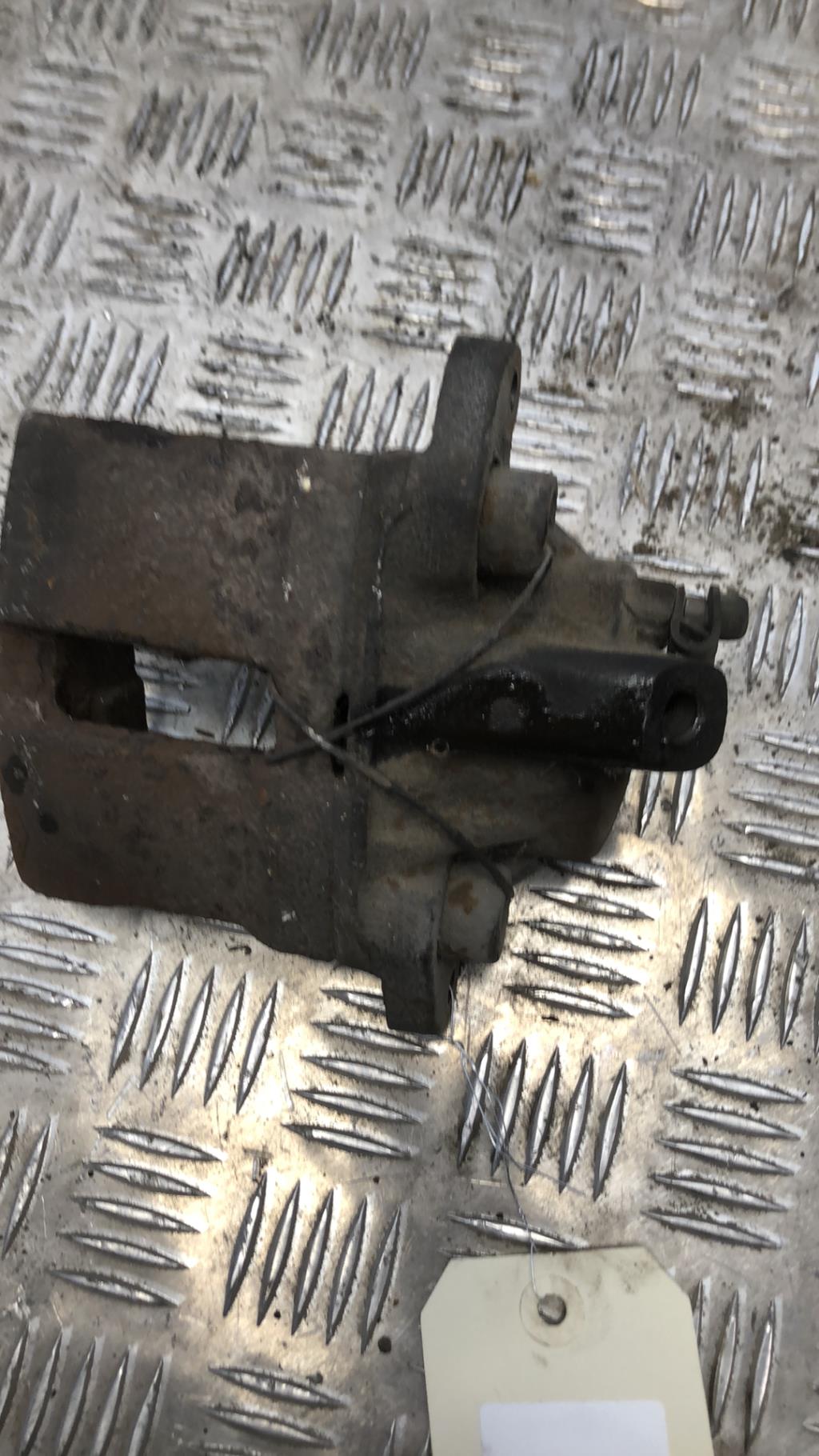 Etrier avant droit (freinage) RENAULT ESPACE 2 PHASE 1 Diesel - 1