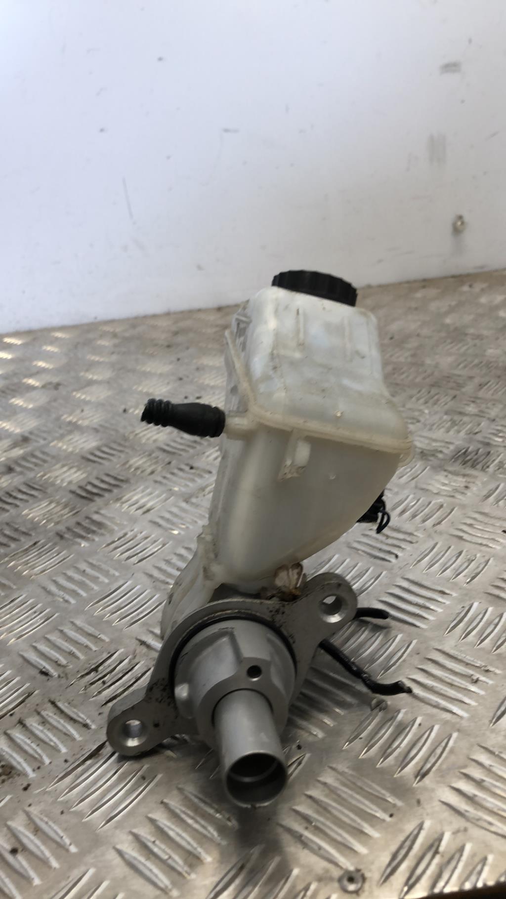 Maitre cylindre (freinage) OPEL CORSA D PHASE 1  - 1