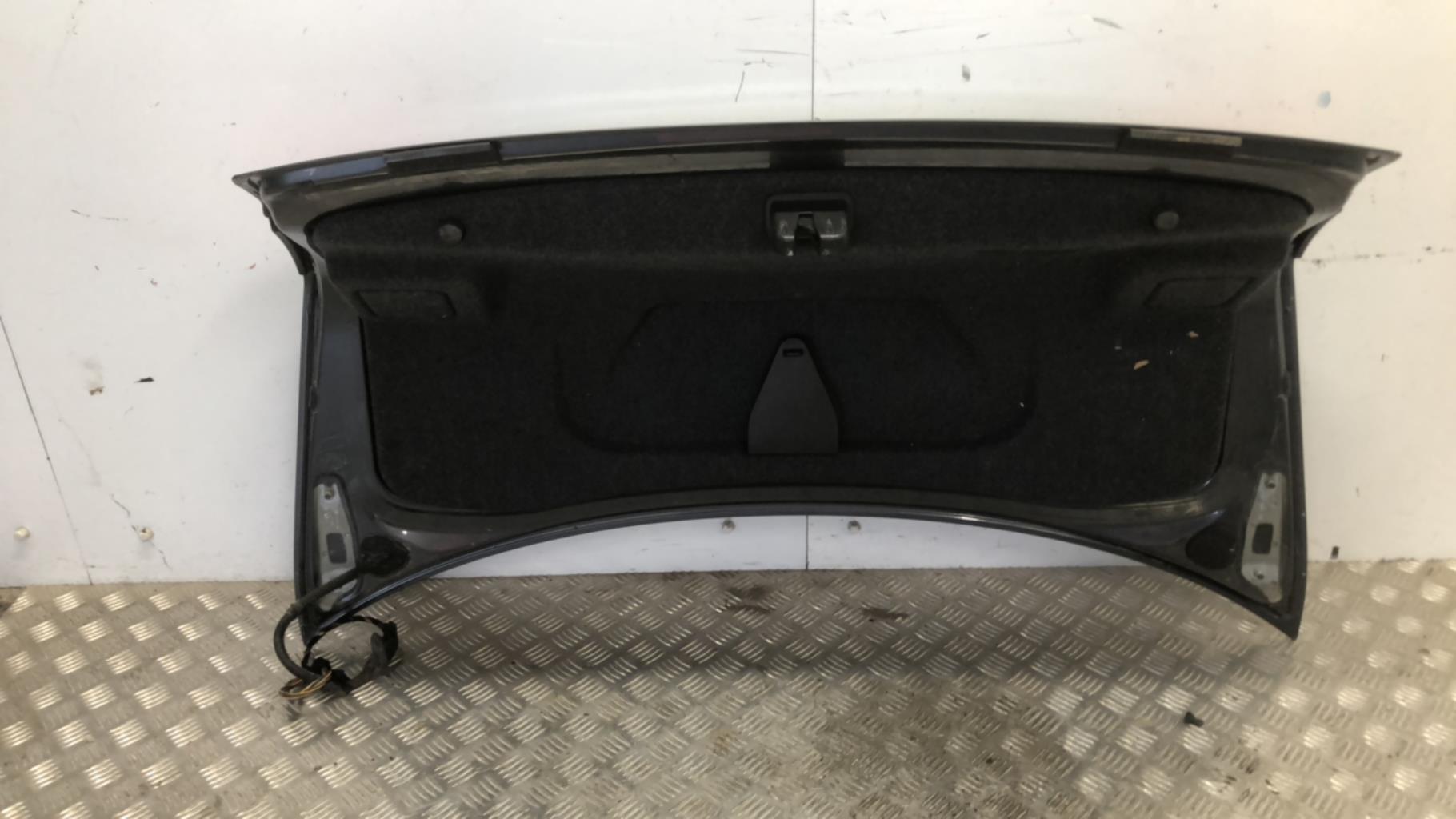Malle/Hayon arriere AUDI A4 2 PHASE 2 Diesel - 1