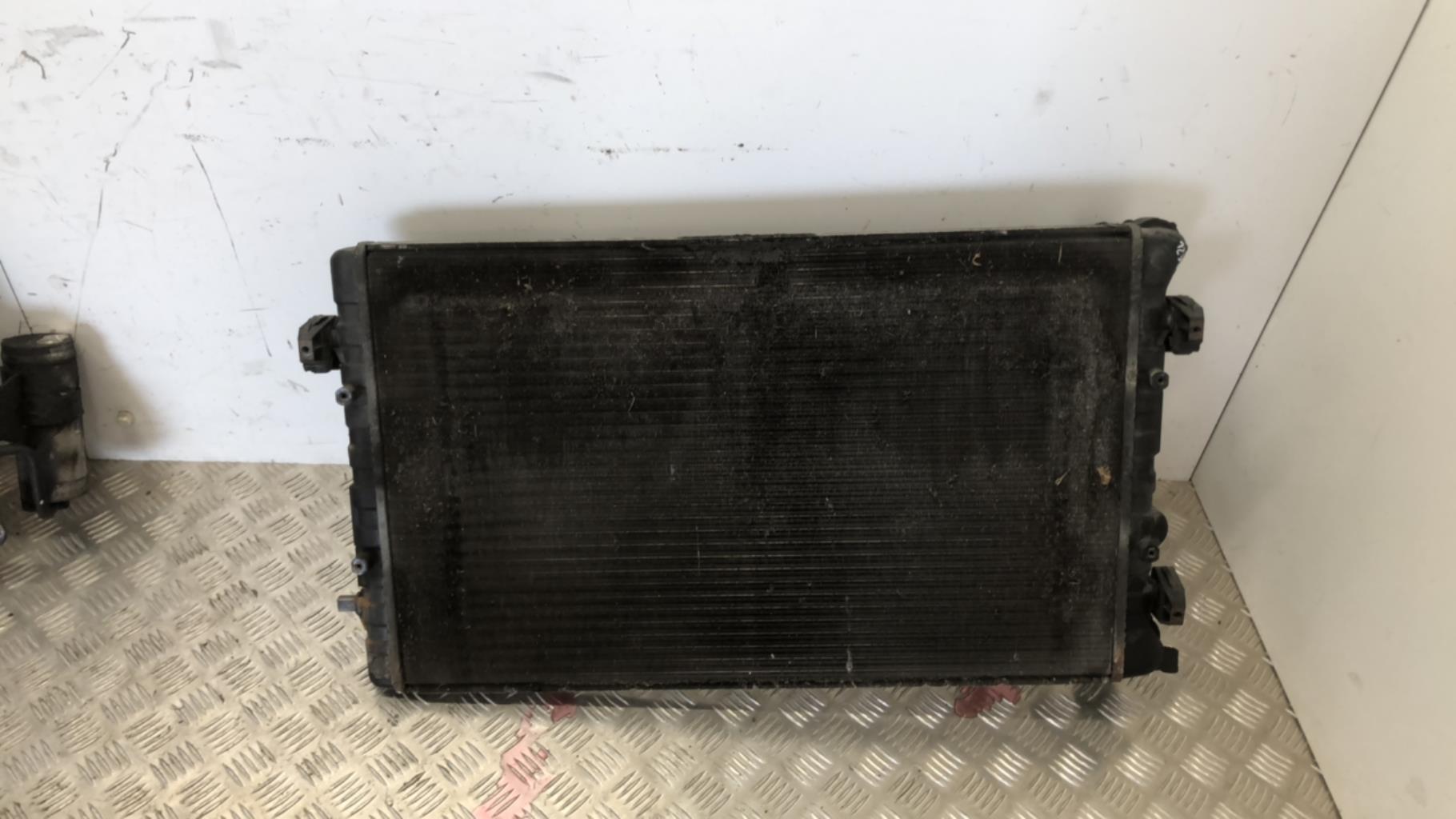 Radiateur eau VOLKSWAGEN BORA  - 1
