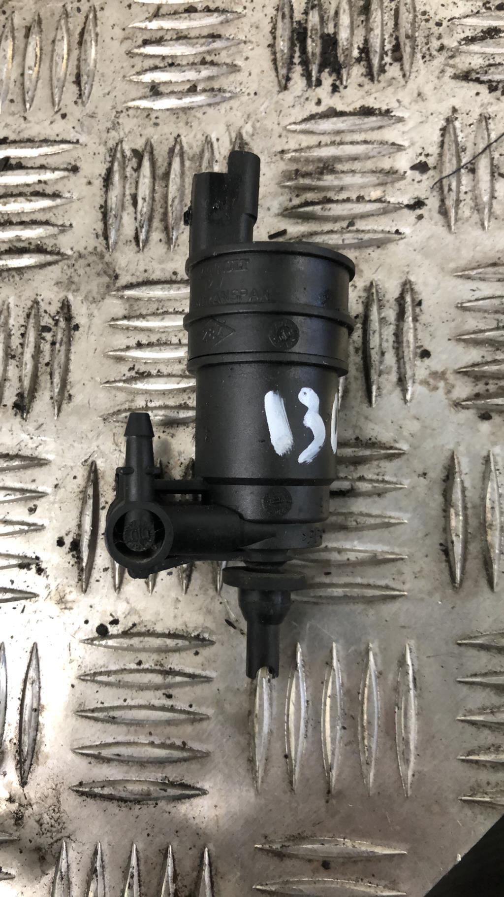 Pompe lave glace avant RENAULT LAGUNA 1 PHASE 2  - 1