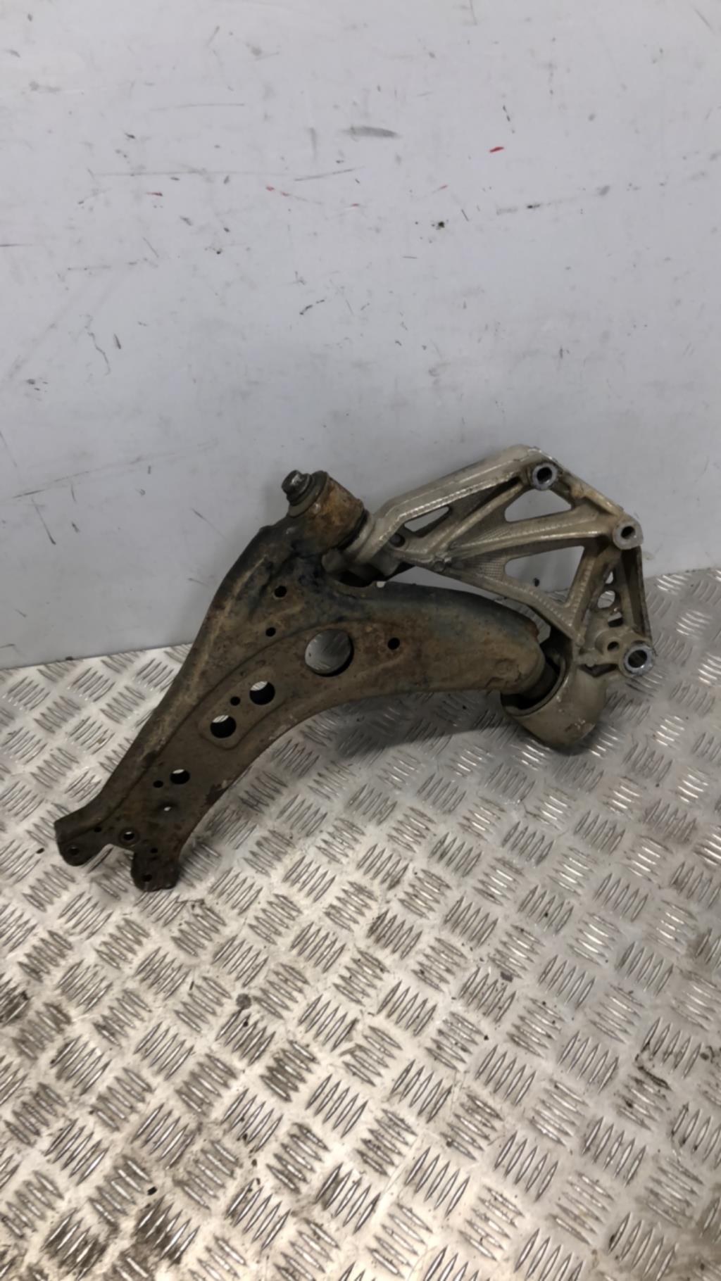 Triangle avant droit VOLKSWAGEN POLO 4 PHASE 2  - 1