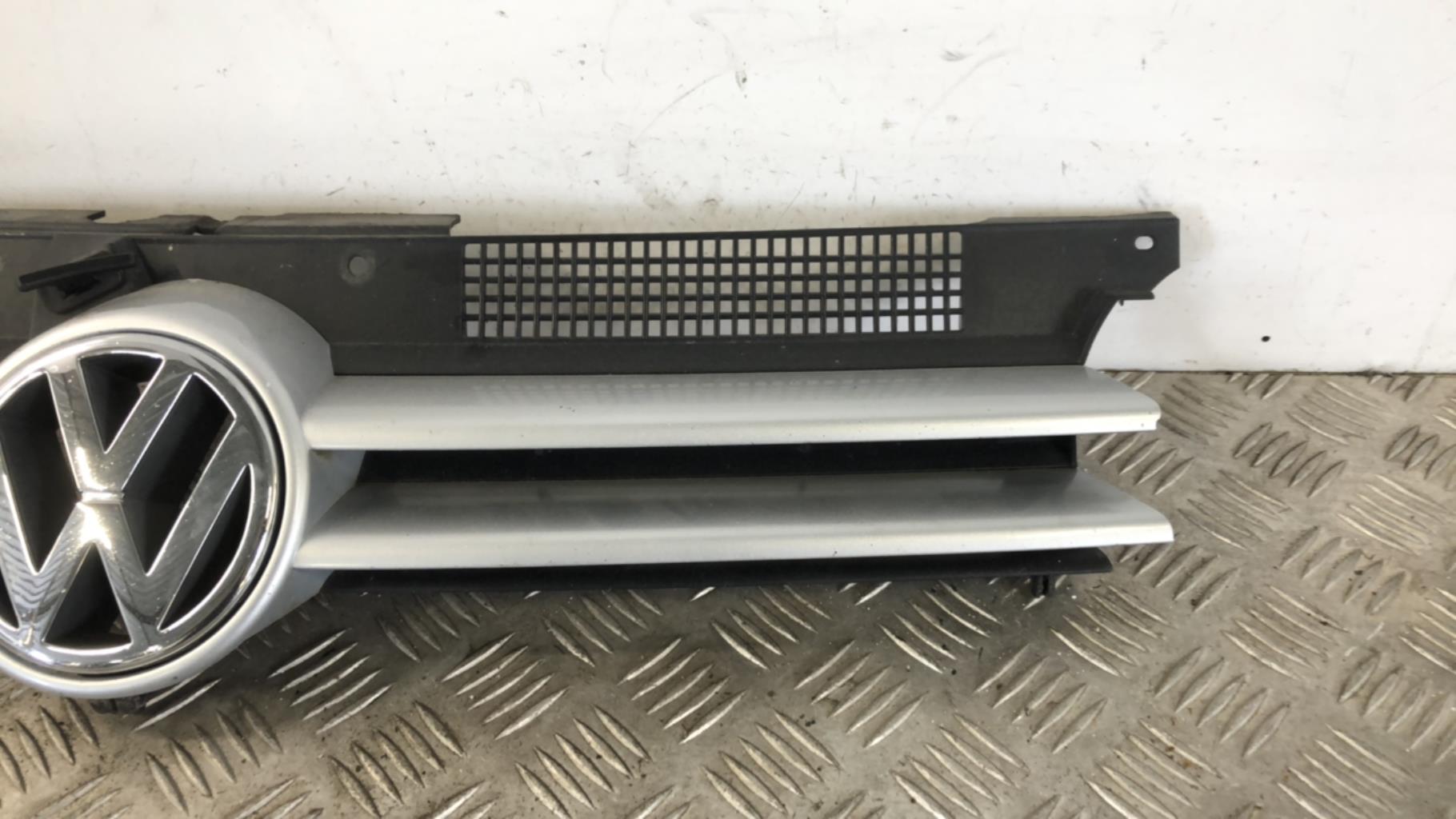Calandre VOLKSWAGEN GOLF 4  - 1
