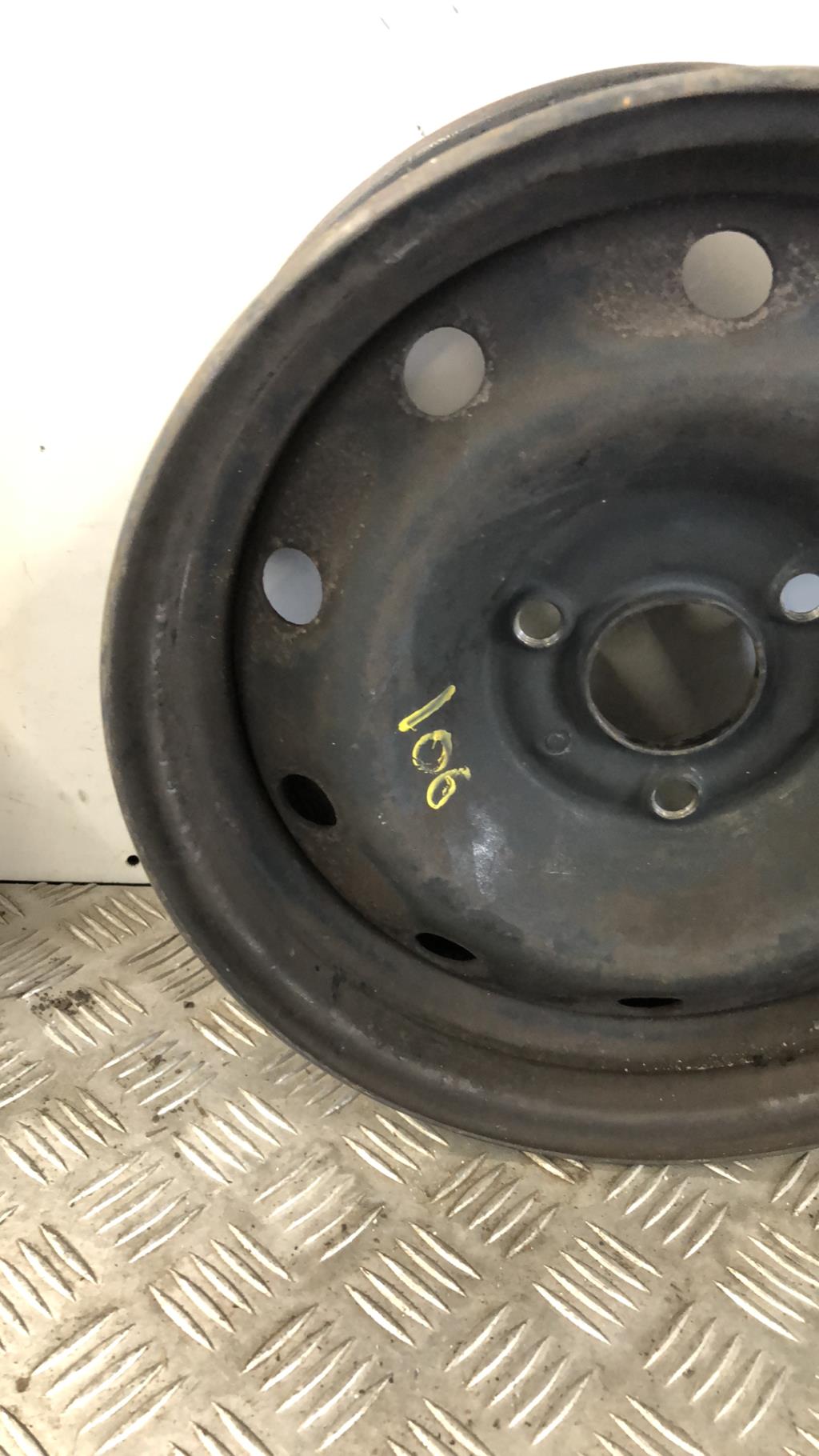 Jante PEUGEOT 106 PHASE 2  - 1