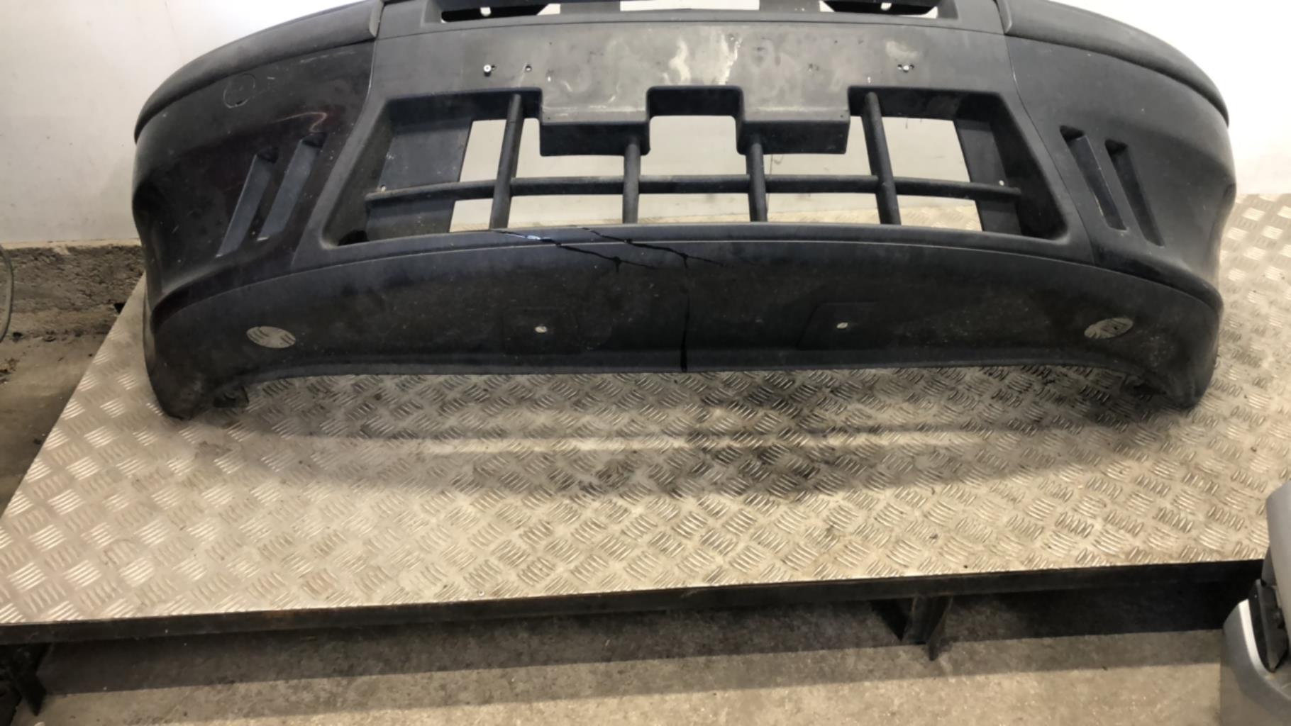 Pare choc avant FIAT PUNTO 2 PHASE 1 Essence - 1