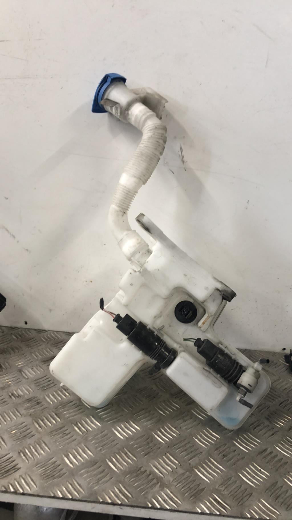 Vase de lave glace VOLKSWAGEN PASSAT 7 PHASE 1 BREAK  - 1