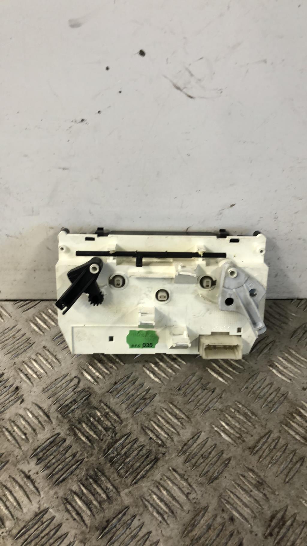 Commande chauffage CITROEN XSARA PICASSO PHASE 1 Essence - 1