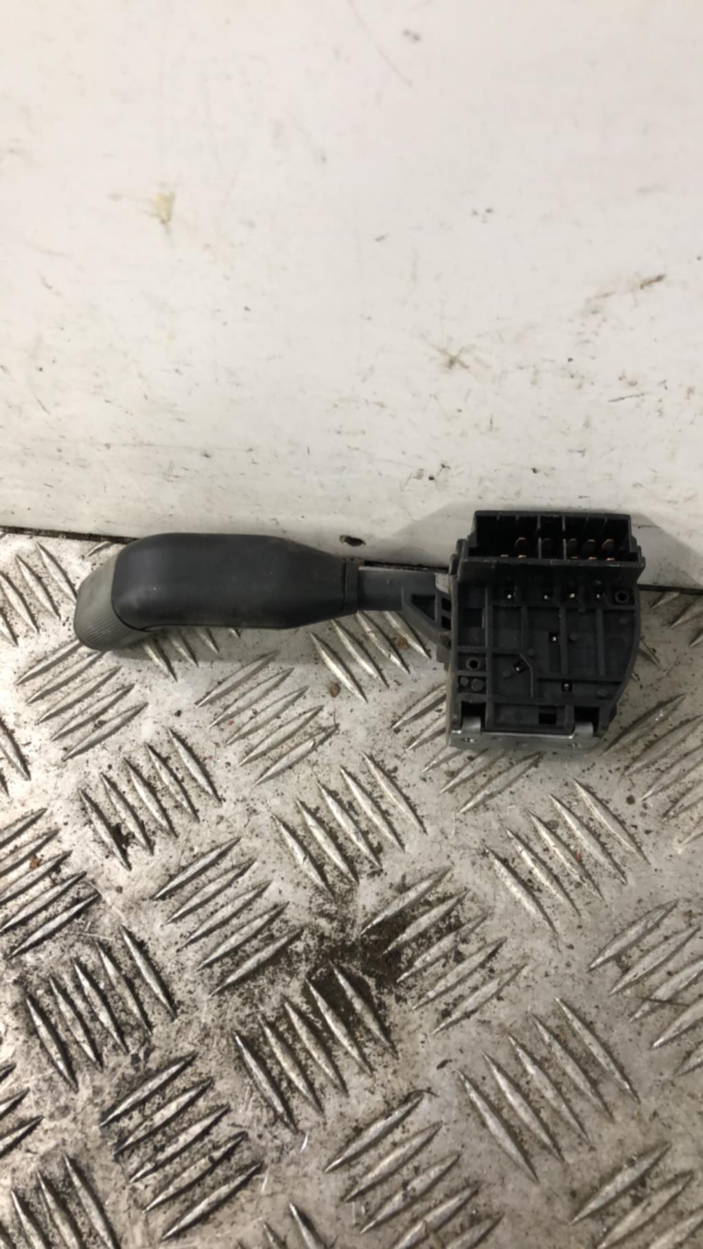 Commodo d'essuie glaces RENAULT CLIO 1 PHASE 2  - 1
