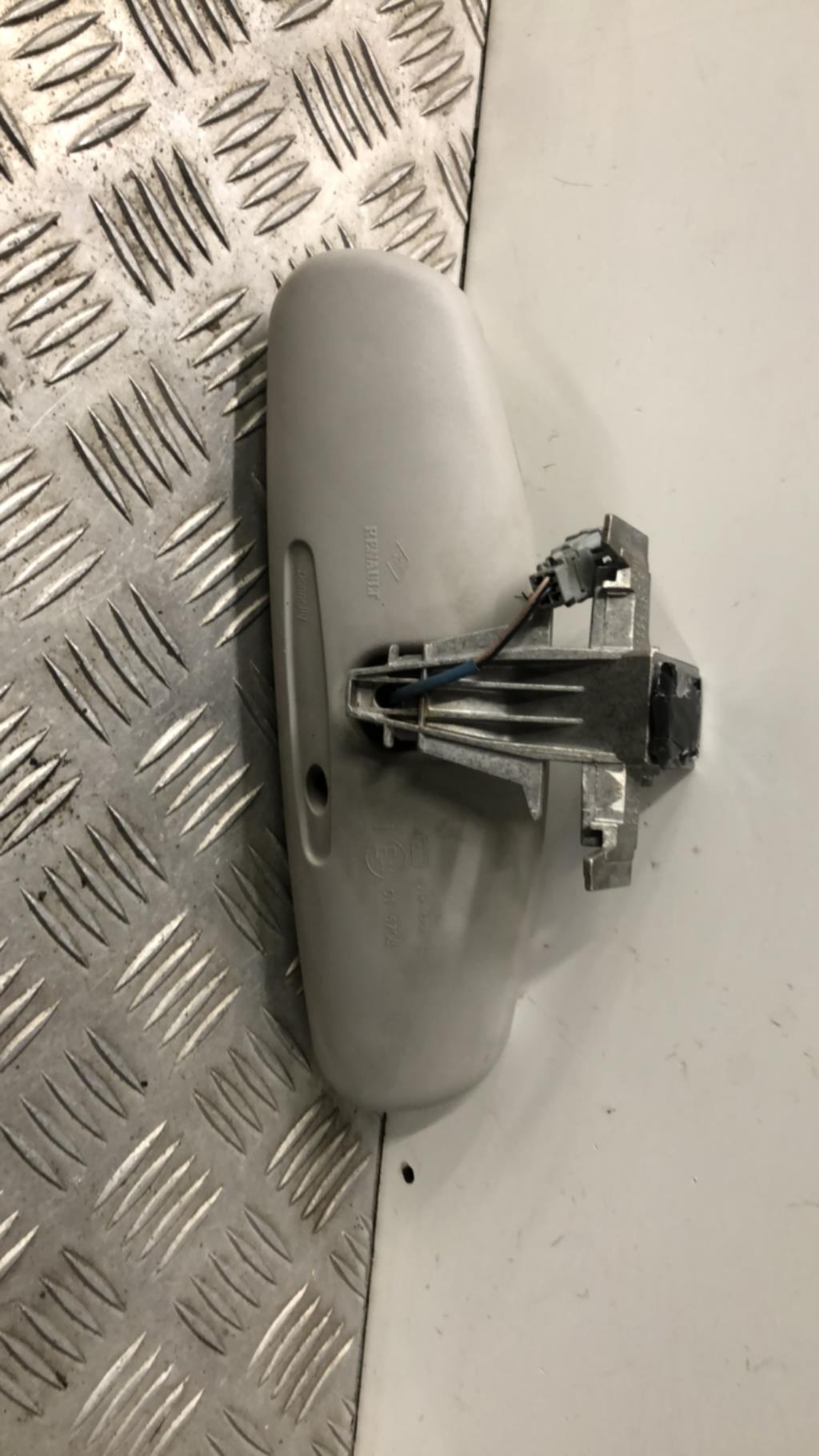 Retroviseur interieur RENAULT LAGUNA 2 PHASE 2 BREAK Diesel - 1