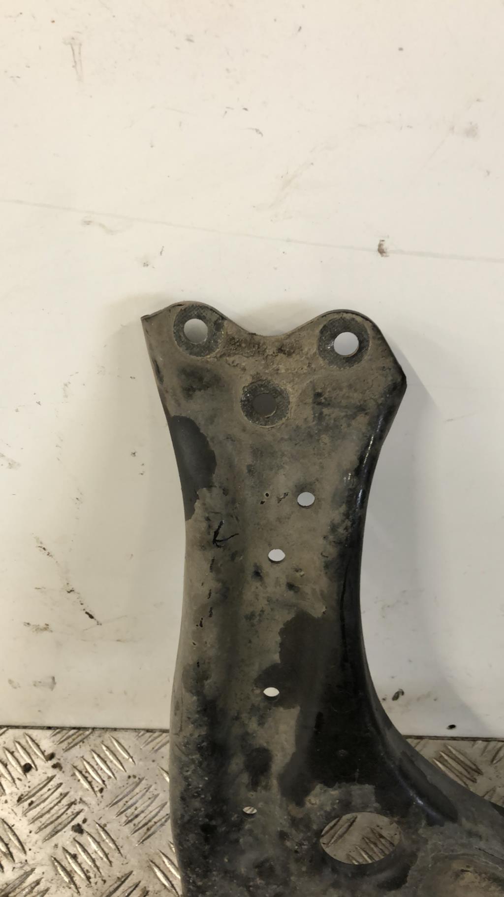 Triangle avant droit VOLKSWAGEN POLO 5 PHASE 2  - 1