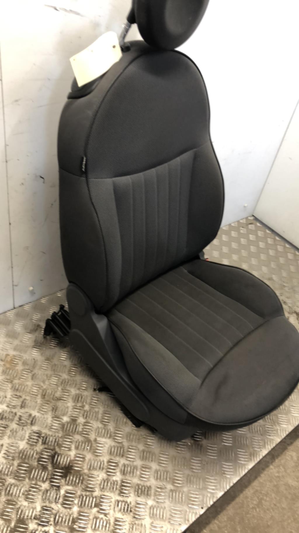 Siege avant droit FIAT 500 2 PHASE 1 Essence - 1