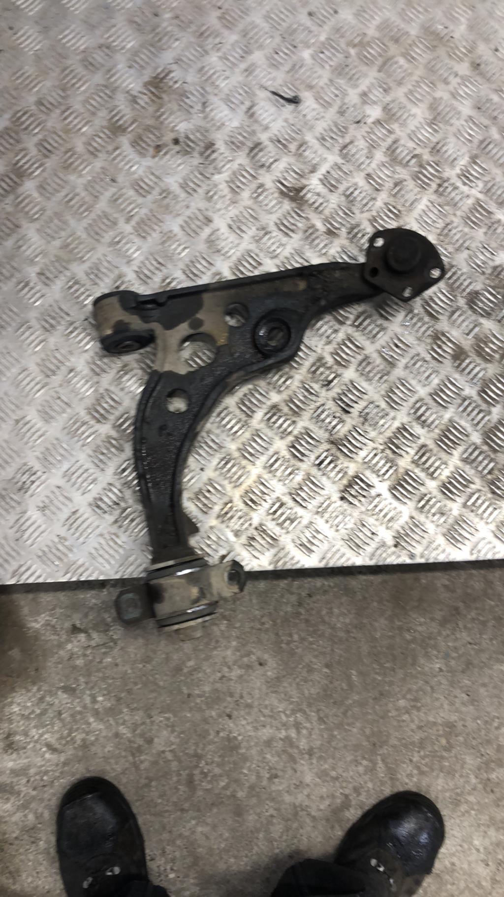 Triangle avant droit PEUGEOT BOXER 1 Diesel - 1