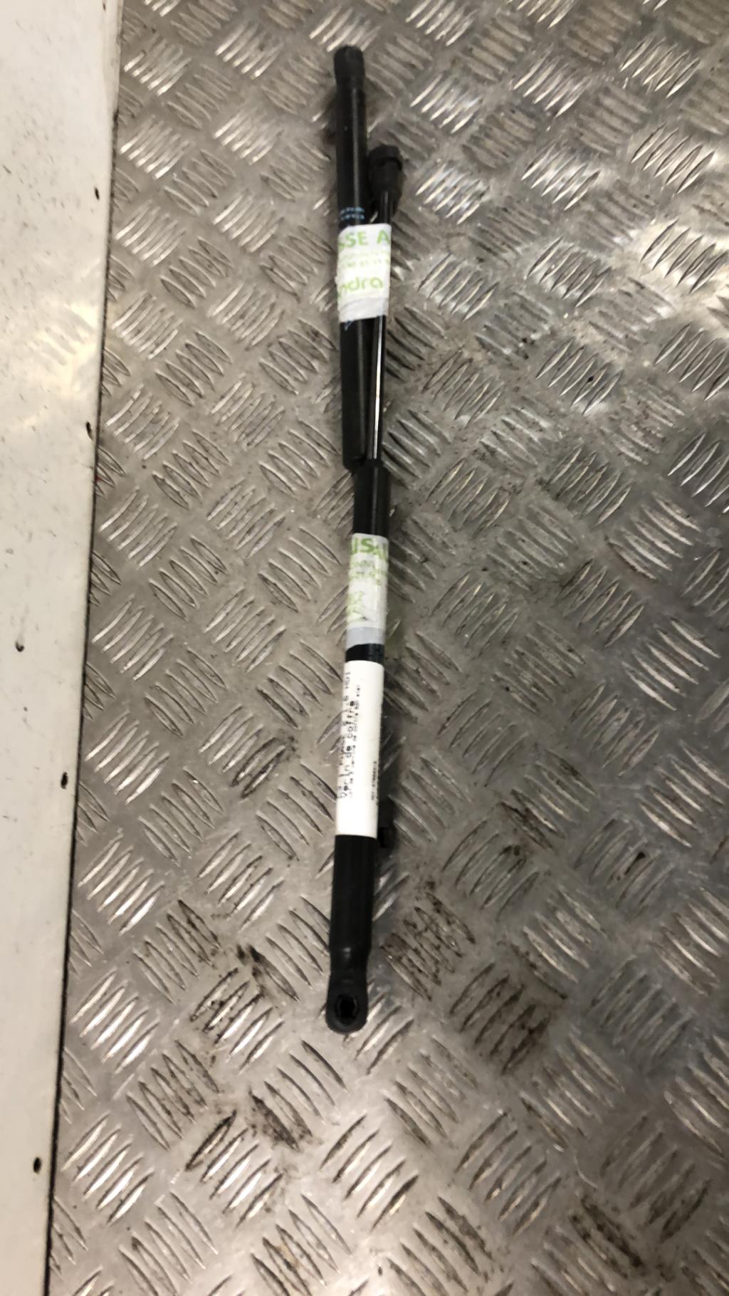 Verin de coffre CITROEN C3 1 PHASE 2  - 1