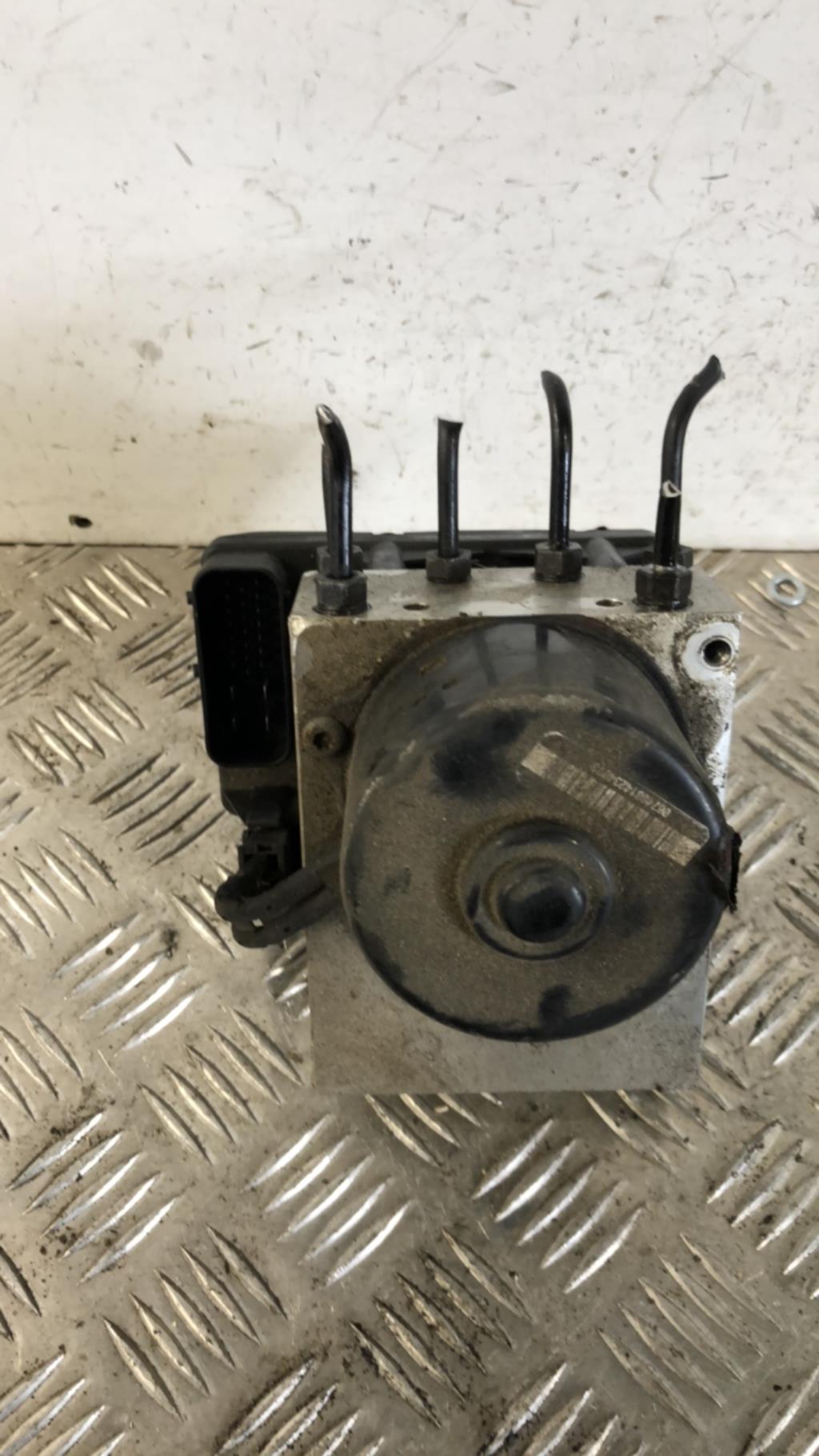 Bloc ABS (freins anti-blocage) AUDI A3 1 PHASE 1 Diesel - 1
