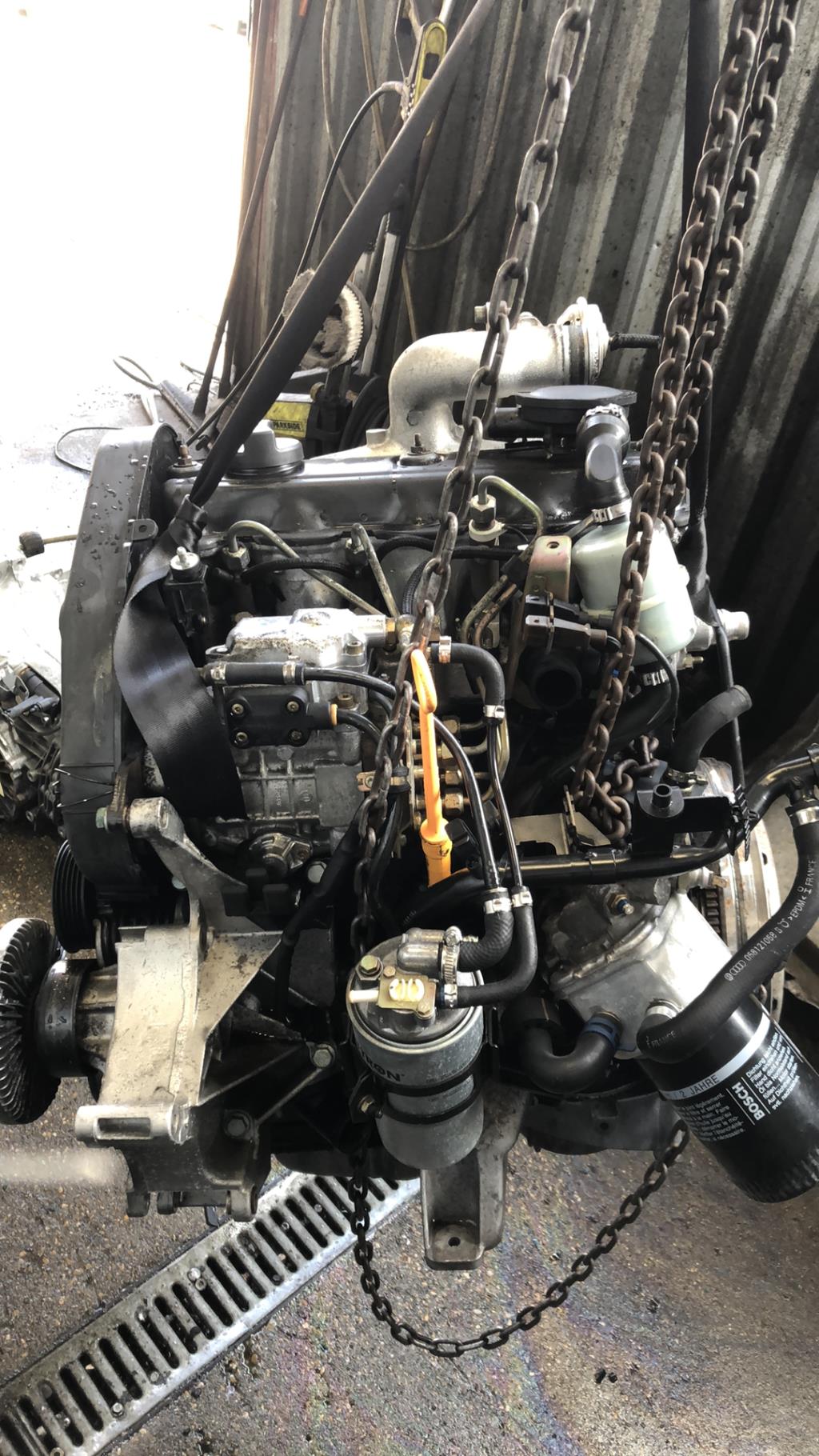 Moteur AUDI A4 1 PHASE 2  - 1