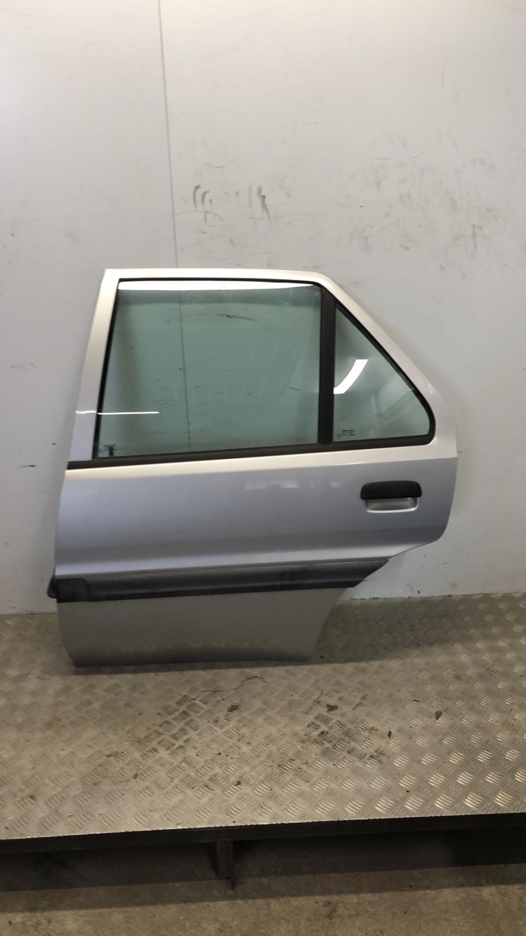 Porte arriere gauche CITROEN SAXO PHASE 2 Essence - 1