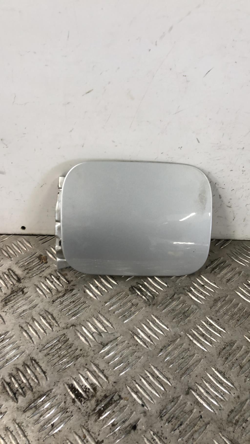 Trappe d'essence AUDI A4 1 PHASE 2  - 1