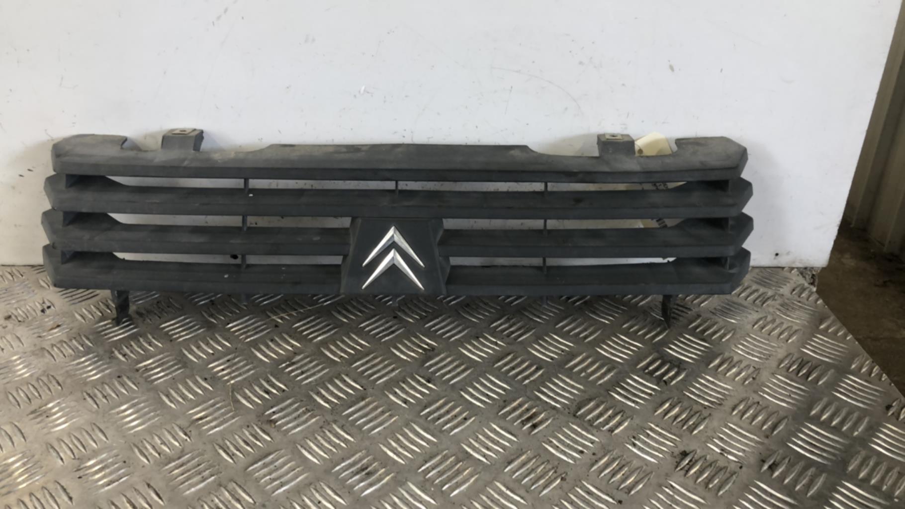 Calandre CITROEN C15 Diesel - 1