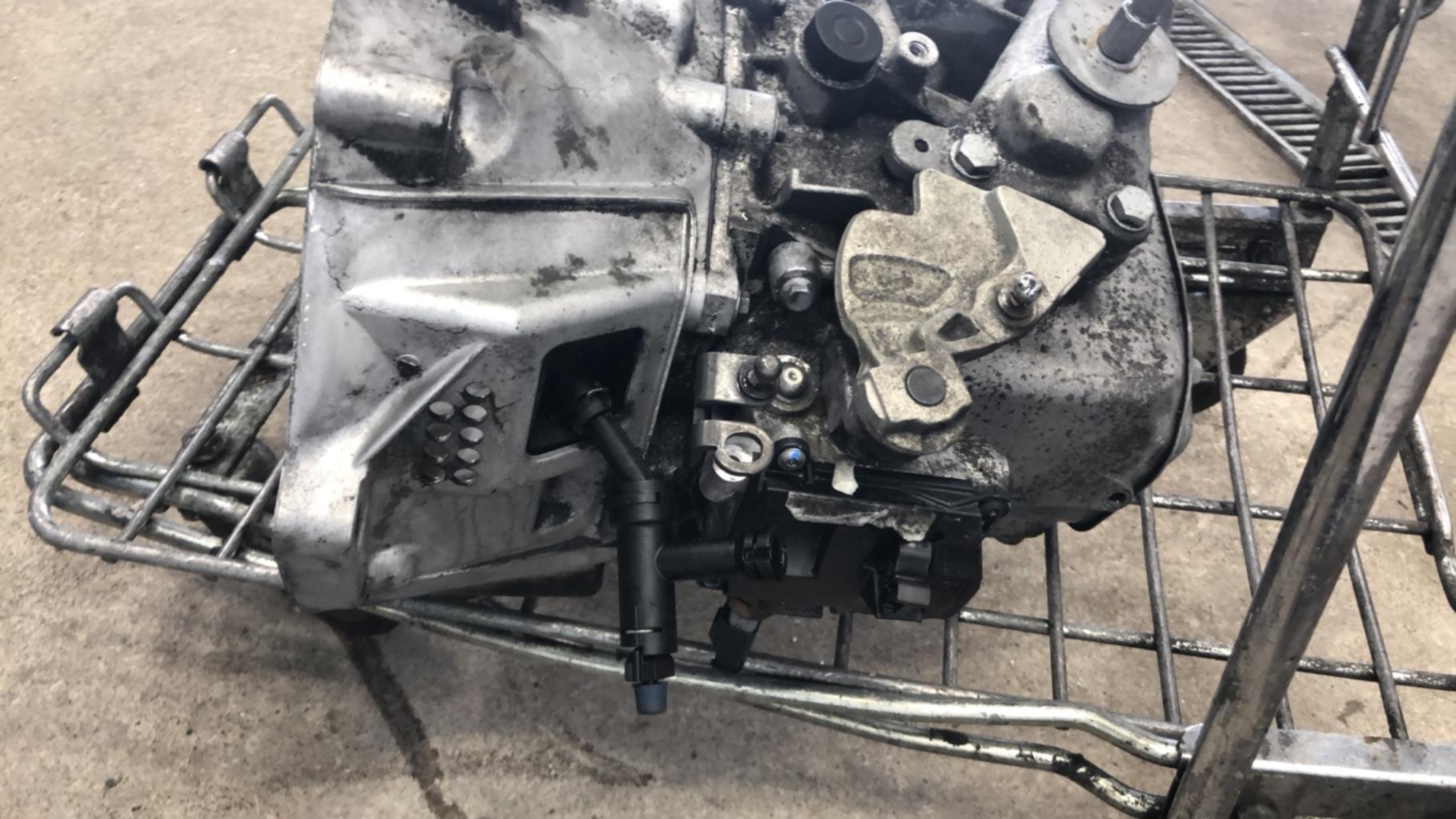 Boite de vitesses PEUGEOT 308 1 PHASE 1 Diesel - 1