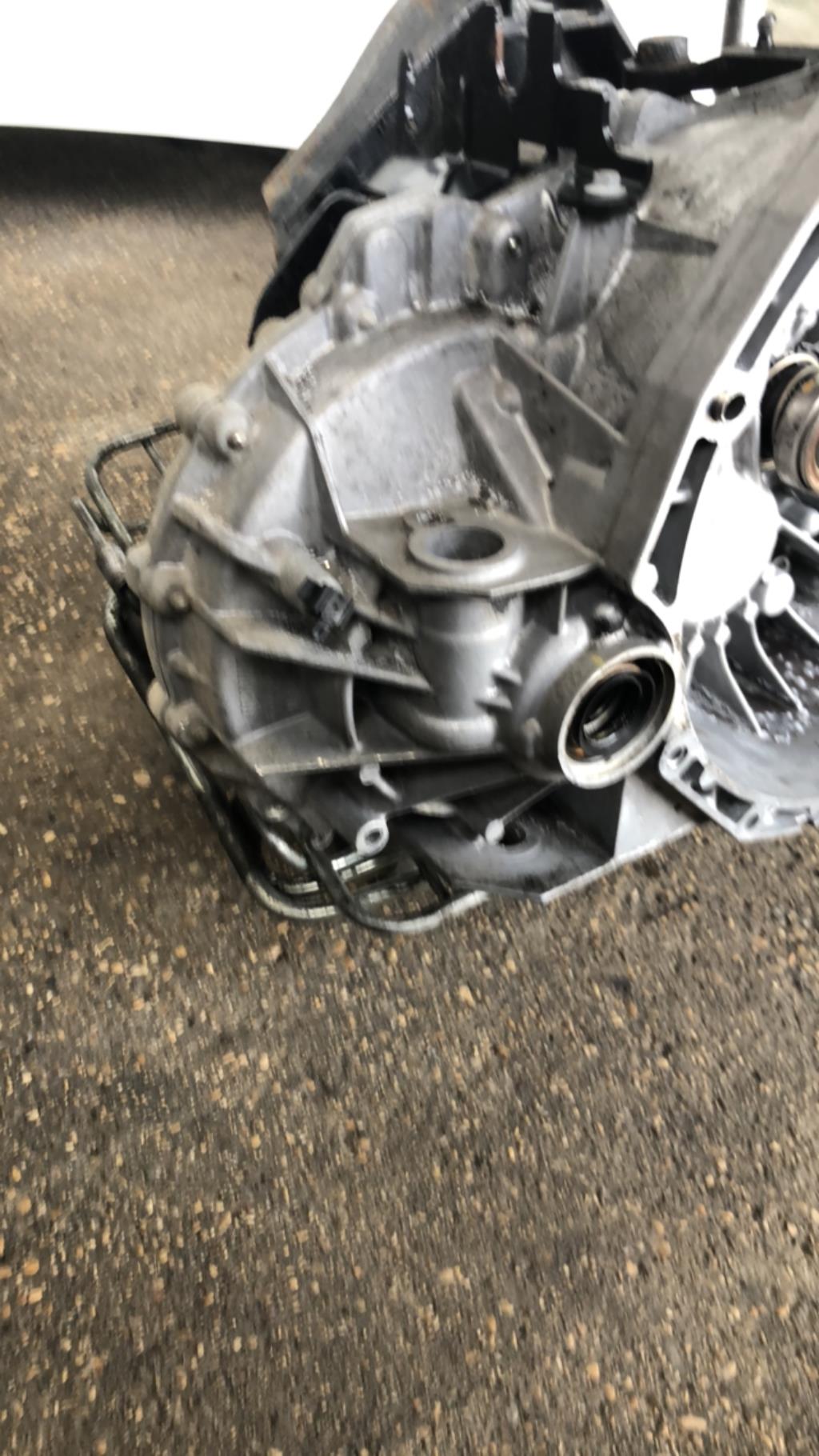 Boite de vitesses NISSAN INTERSTAR 1 PHASE 2 Diesel - 1