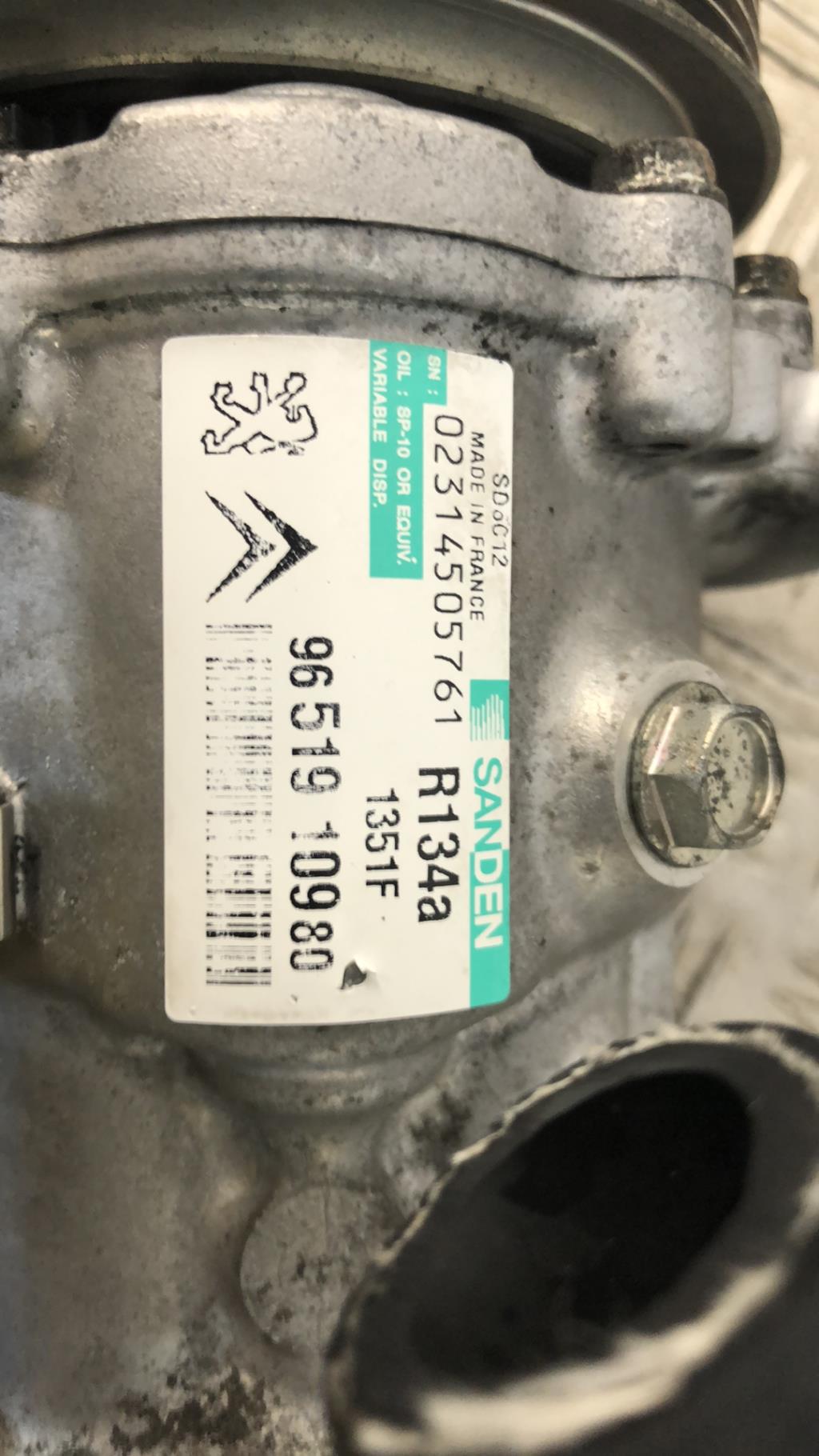 Compresseur clim PEUGEOT 207 PHASE 1 Essence - 1