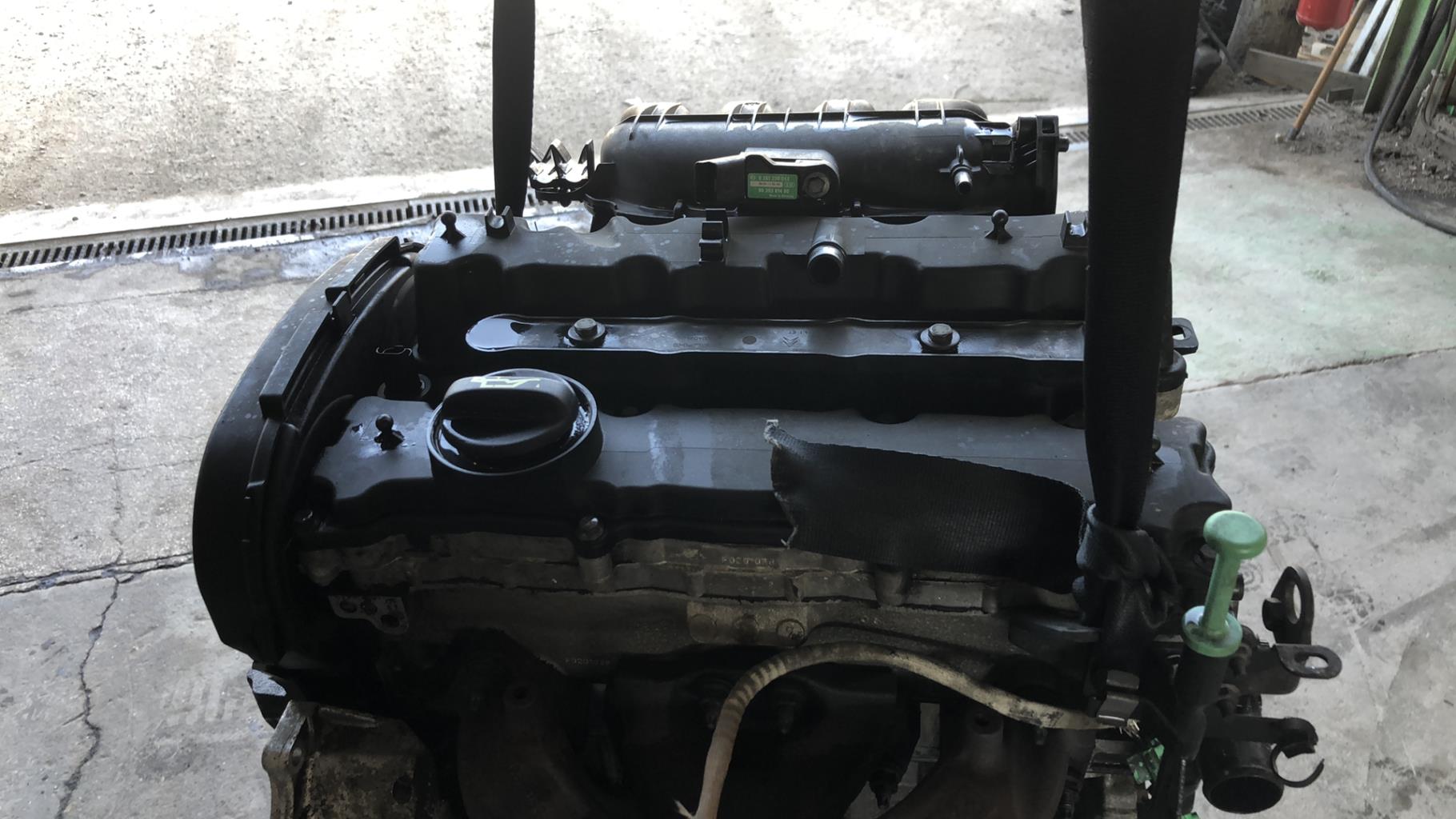Moteur PEUGEOT 206 PHASE 2  - 1