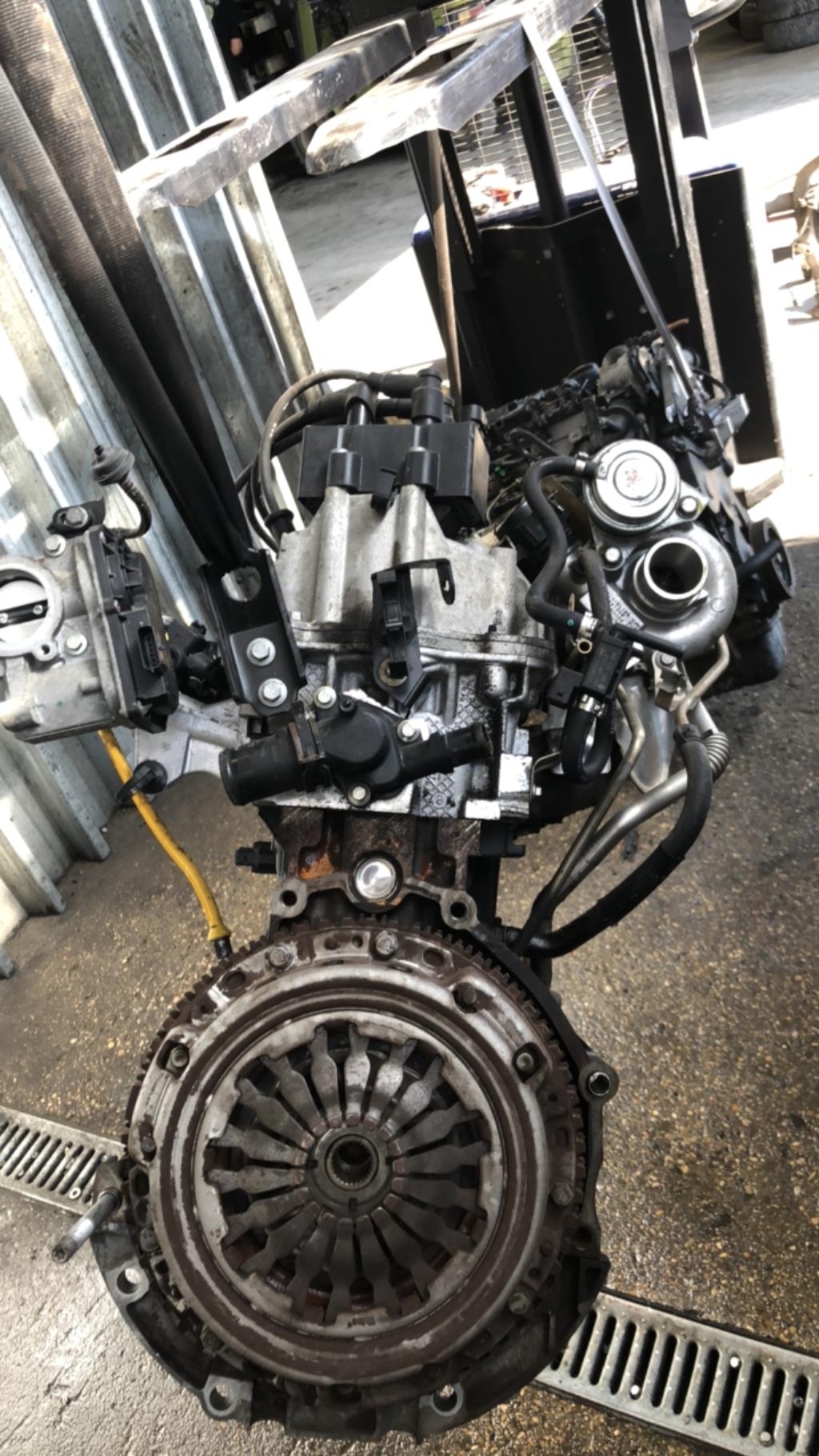 Moteur RENAULT TWINGO 2 PHASE 1 Essence - 1