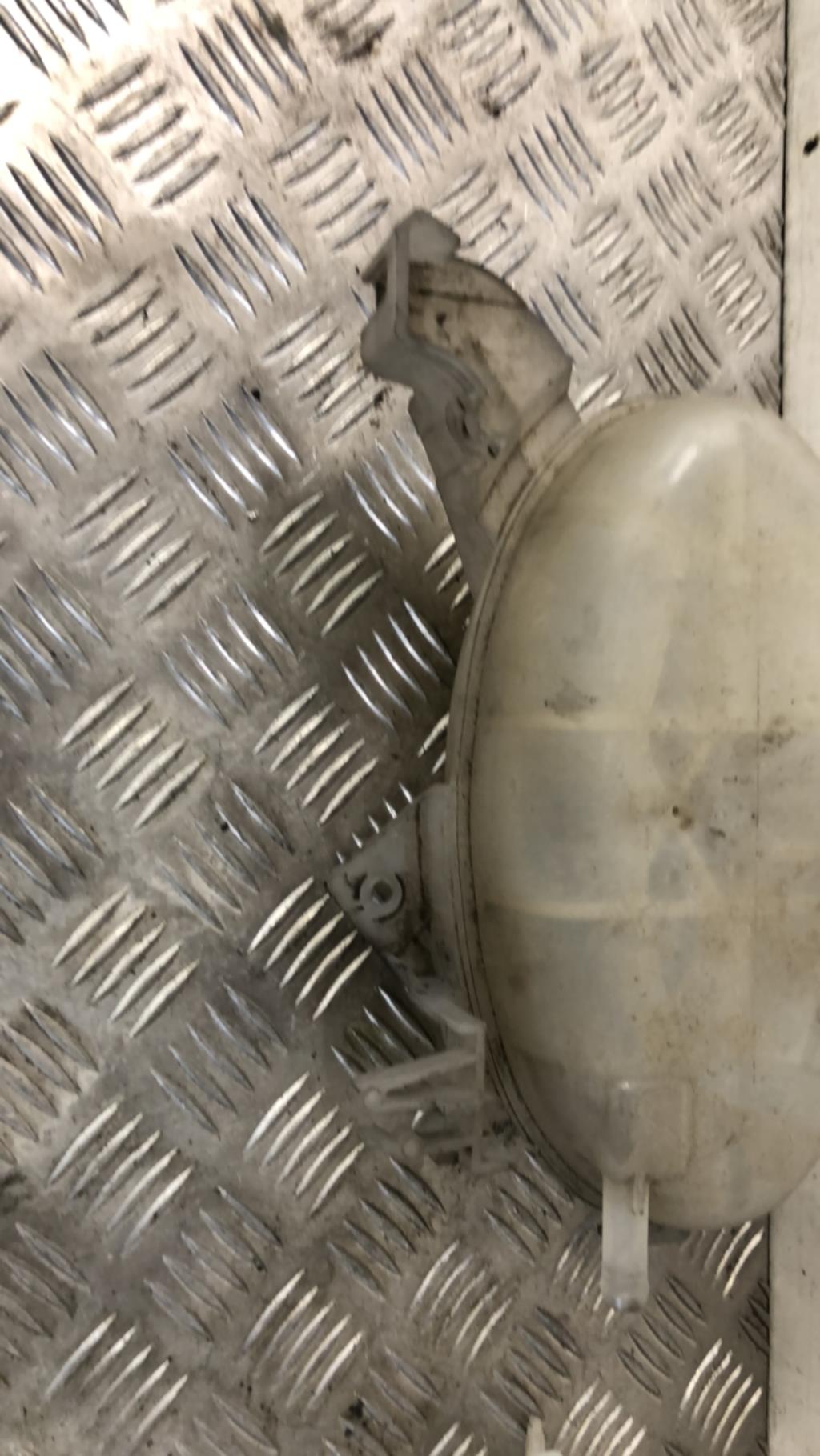 Vase d'expansion NISSAN INTERSTAR 1 PHASE 2 Diesel - 1